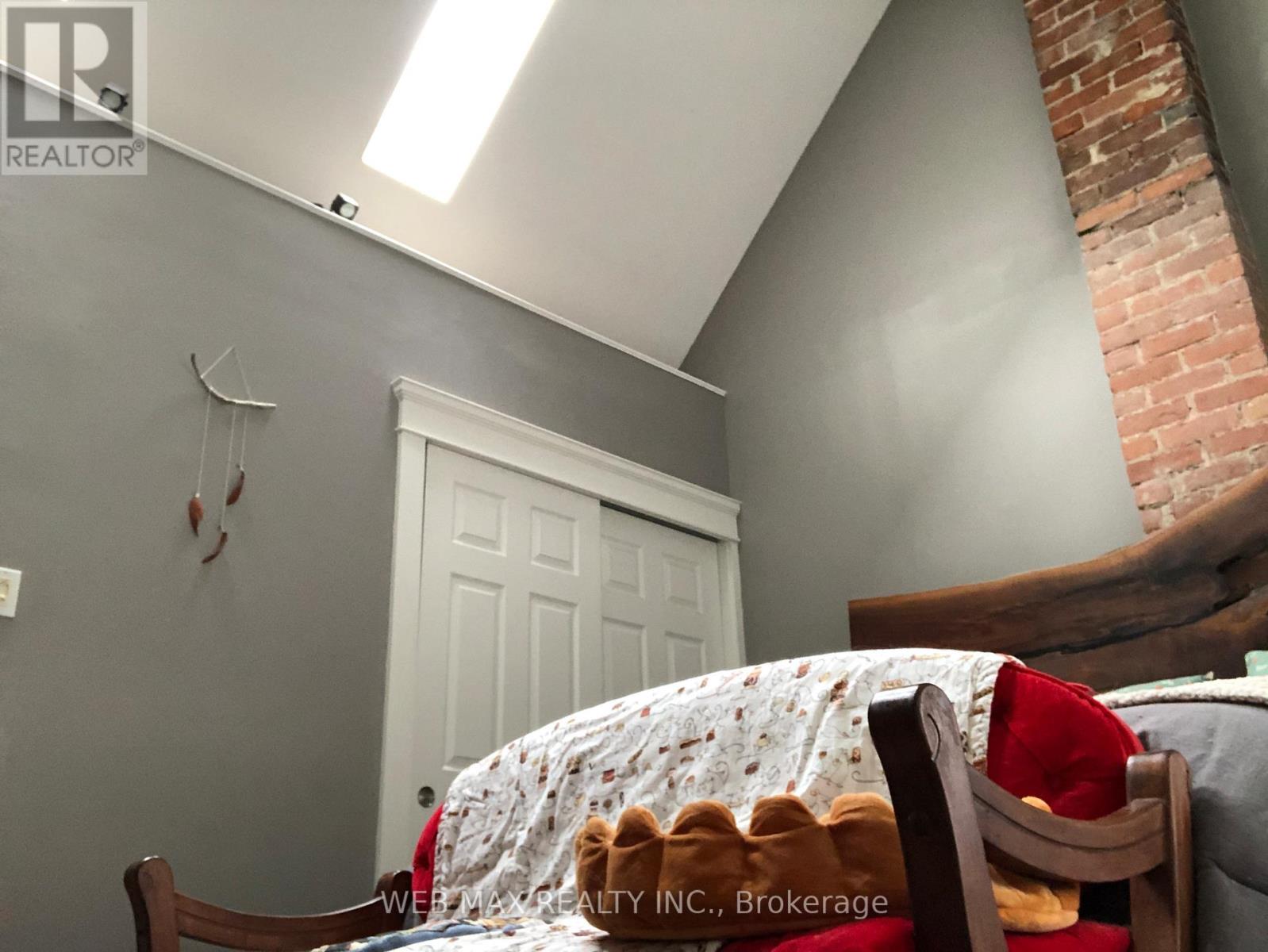 122 Booth Avenue, Toronto, Ontario  M4M 2M4 - Photo 11 - E12758032