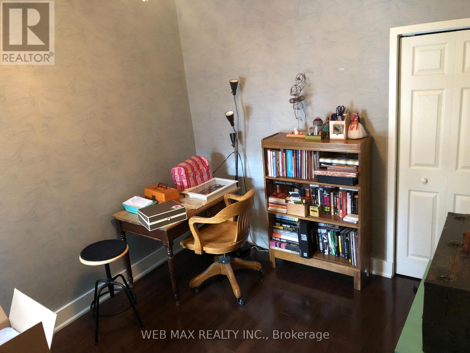 122 Booth Avenue, Toronto, Ontario  M4M 2M4 - Photo 12 - E12758032