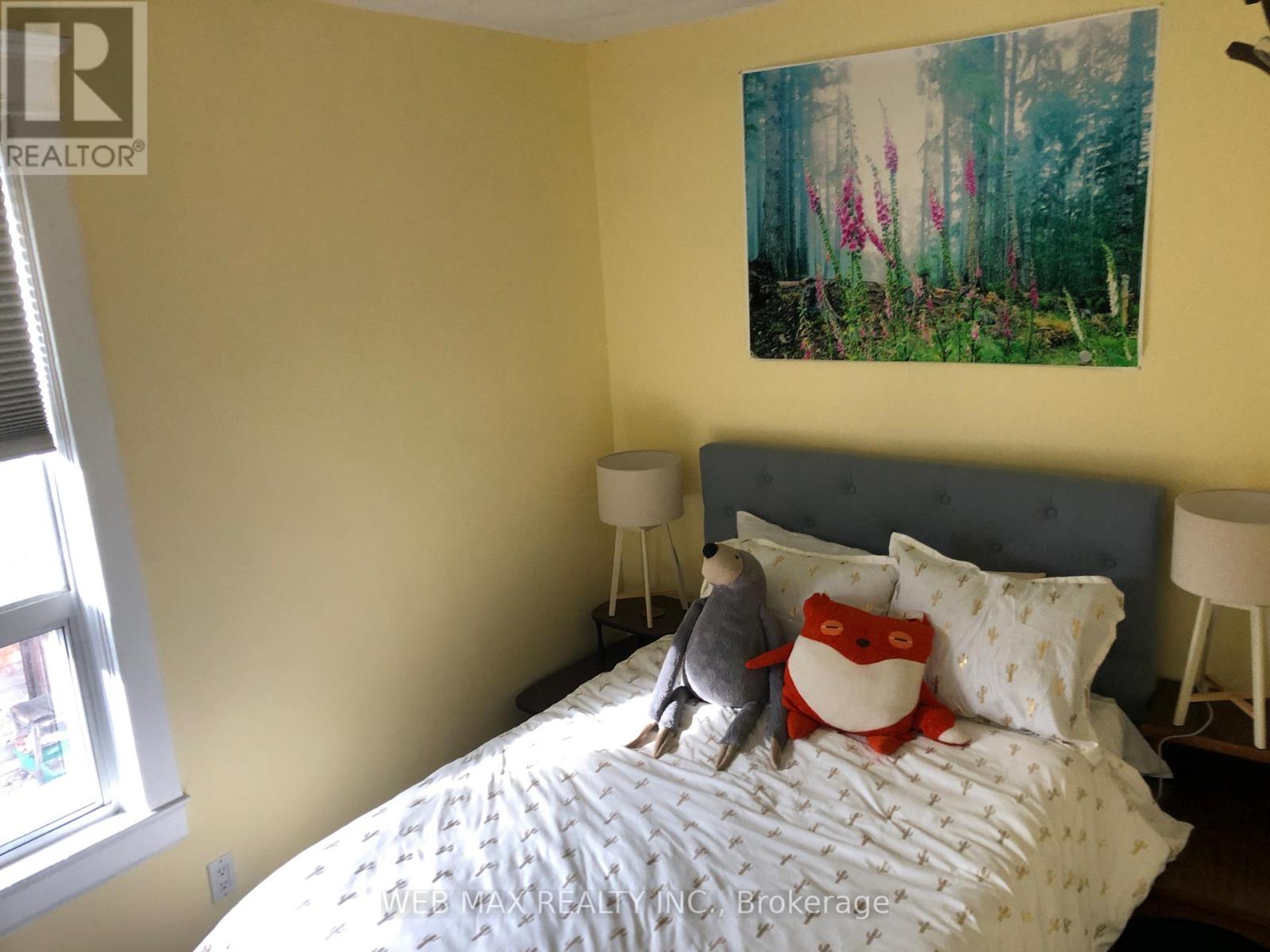 122 Booth Avenue, Toronto, Ontario  M4M 2M4 - Photo 13 - E12758032