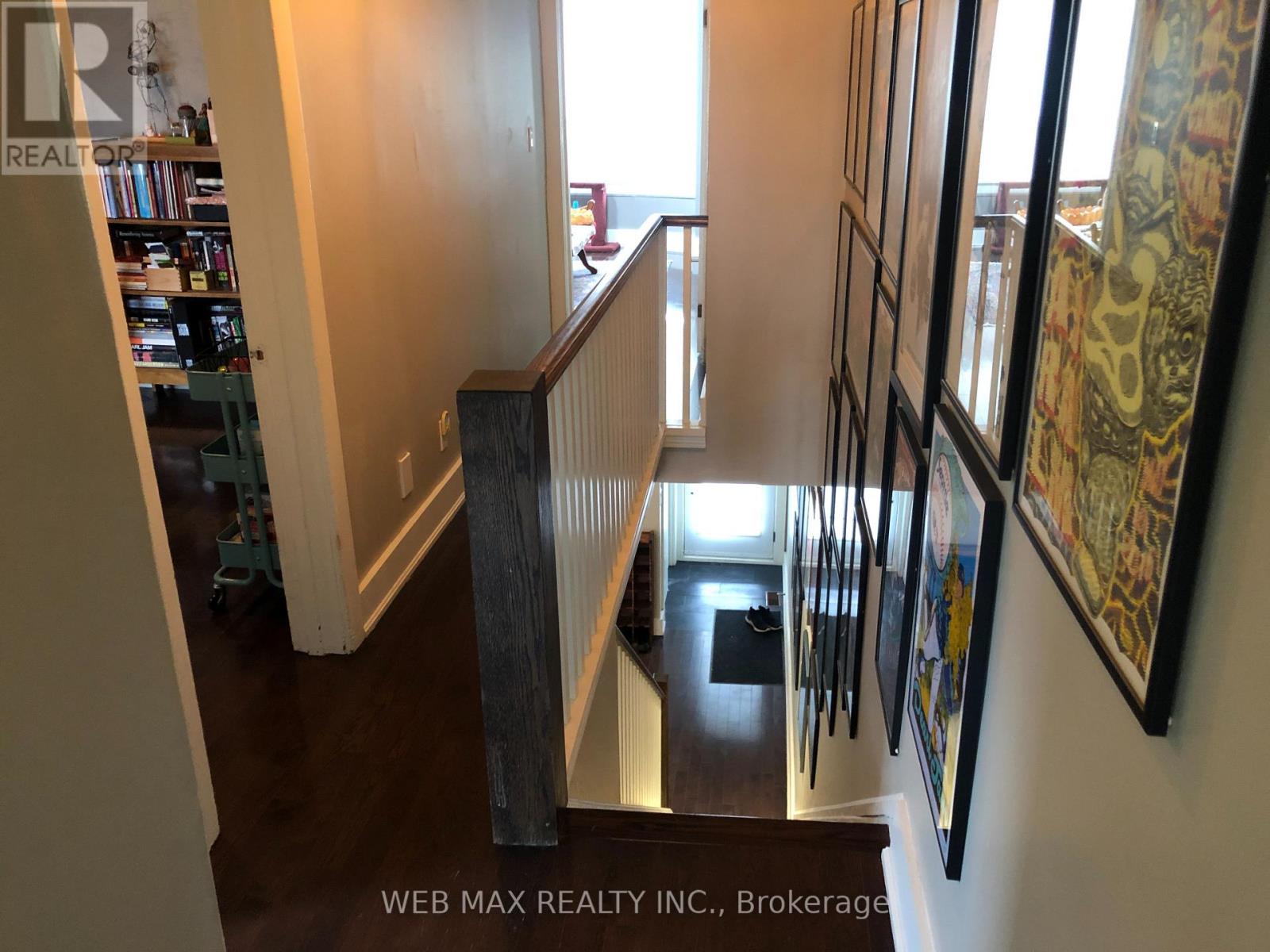 122 Booth Avenue, Toronto, Ontario  M4M 2M4 - Photo 15 - E12758032