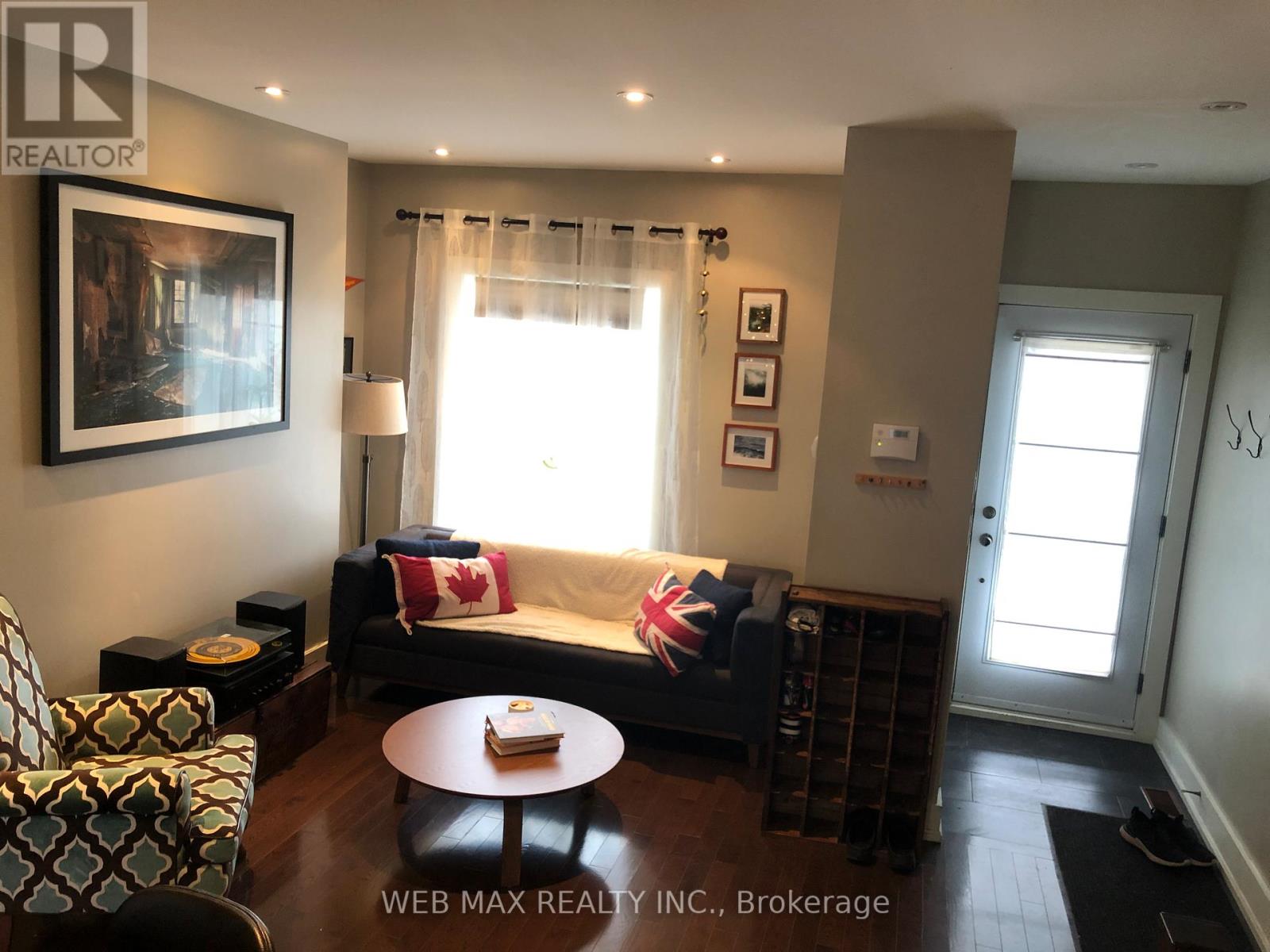 122 Booth Avenue, Toronto, Ontario  M4M 2M4 - Photo 2 - E12758032