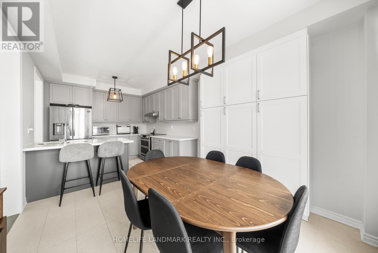 64 Bremner Street, Whitby, Ontario  L1R 0P9 - Photo 14 - E12758080