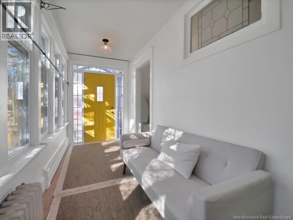 189 Highfield Street, Moncton, New Brunswick E1C 5P5 - Photo 2 - NB115473