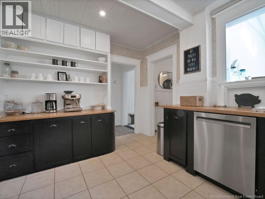 189 Highfield Street, Moncton, New Brunswick E1C 5P5 - Photo 6 - NB115473