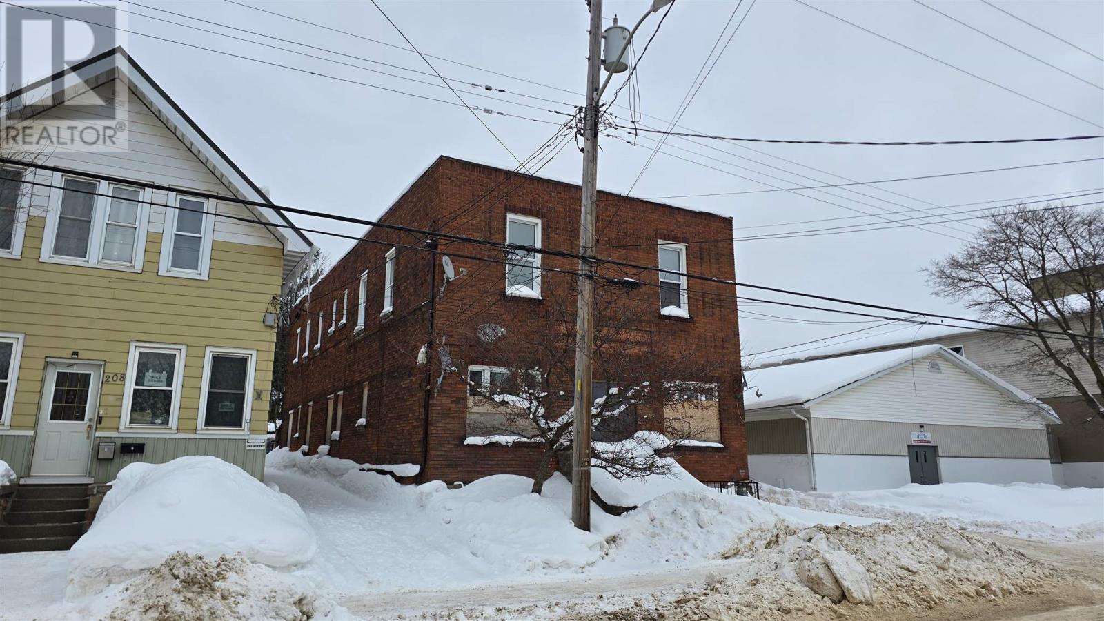 212 Albert St E, Sault Ste. Marie, Ontario  P6A 2J4 - Photo 5 - SM260233