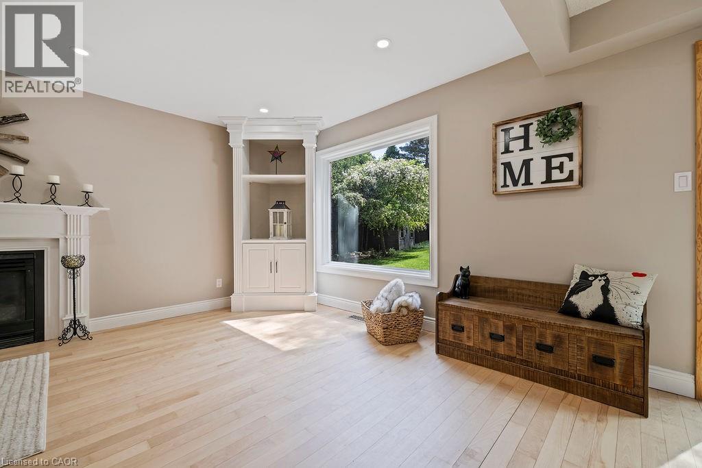 16 Linington Trail, Dundas, Ontario  L9H 7A3 - Photo 11 - 40802876