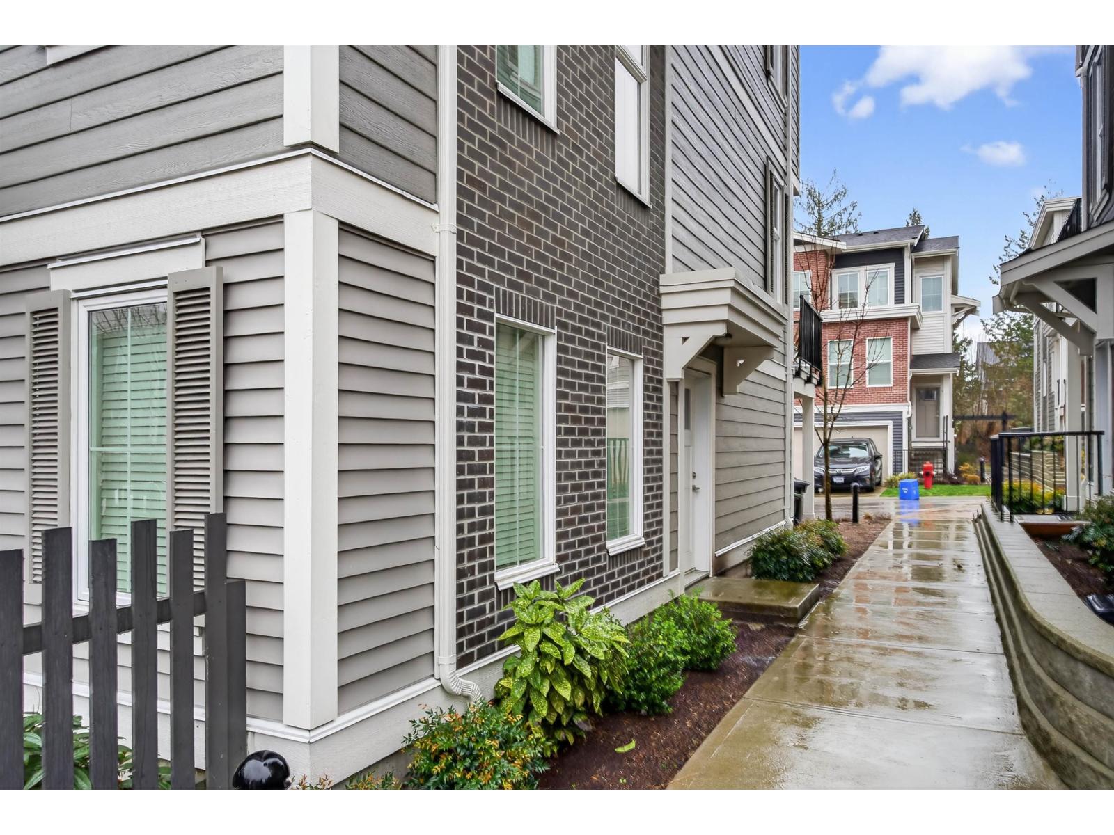 35 8370 202b Street, Langley, British Columbia  V2Y 4K8 - Photo 3 - R3086488