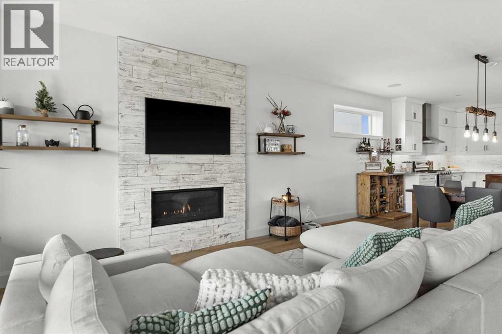 348 South Harmony Drive, Rural Rocky View County, Alberta  T3Z 0G3 - Photo 10 - A2278899