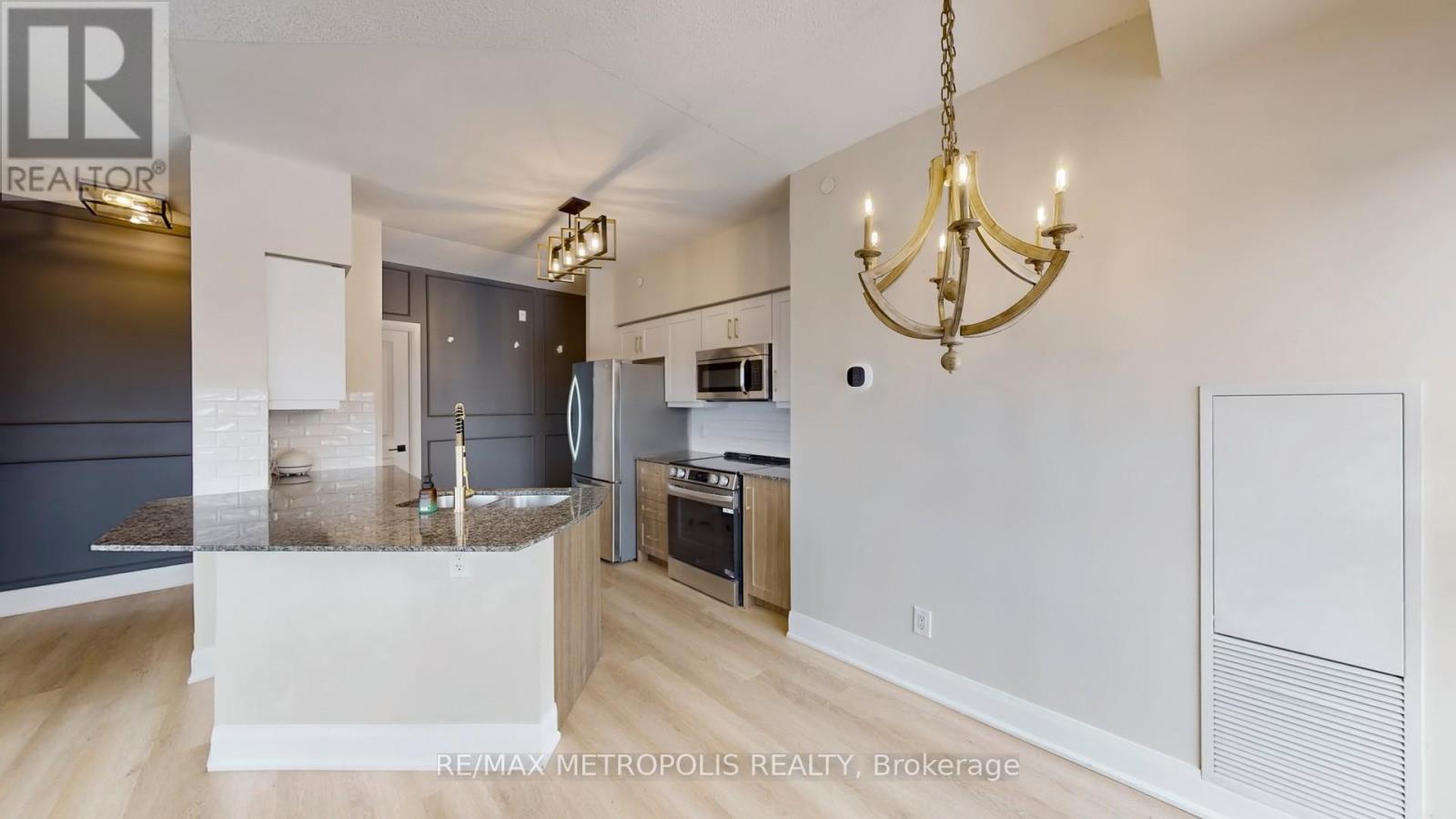 318 - 4700 Highway 7, Vaughan, Ontario  L4L 0B4 - Photo 13 - N12717250