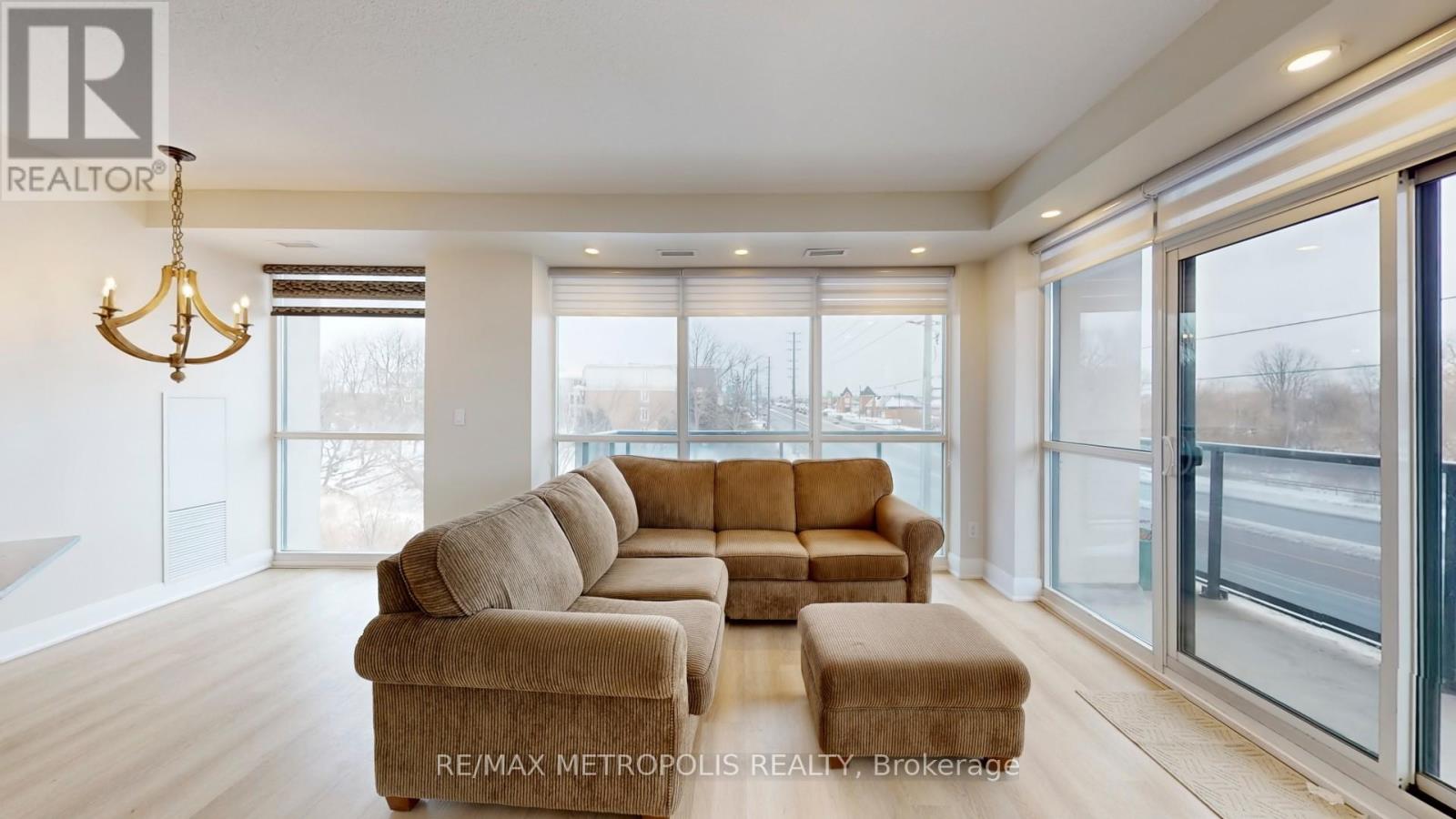 318 - 4700 Highway 7, Vaughan, Ontario  L4L 0B4 - Photo 7 - N12717250