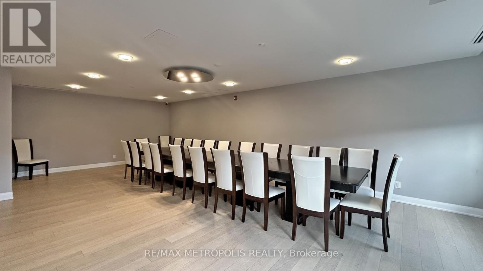 318 - 4700 Highway 7, Vaughan, Ontario  L4L 0B4 - Photo 46 - N12717250