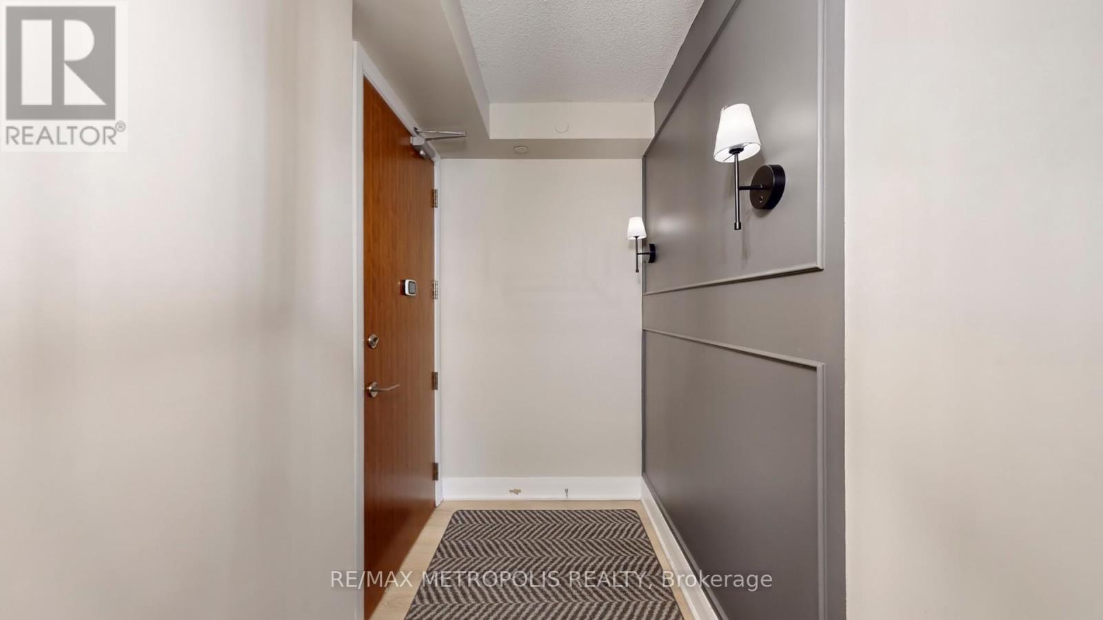 318 - 4700 Highway 7, Vaughan, Ontario  L4L 0B4 - Photo 5 - N12717250