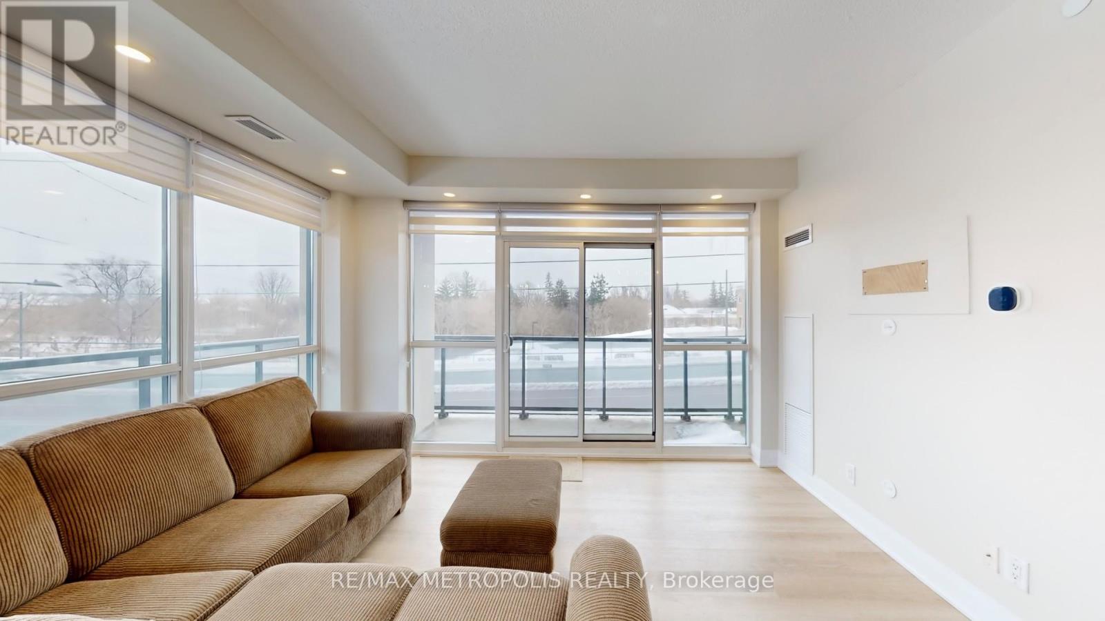 318 - 4700 Highway 7, Vaughan, Ontario  L4L 0B4 - Photo 9 - N12717250