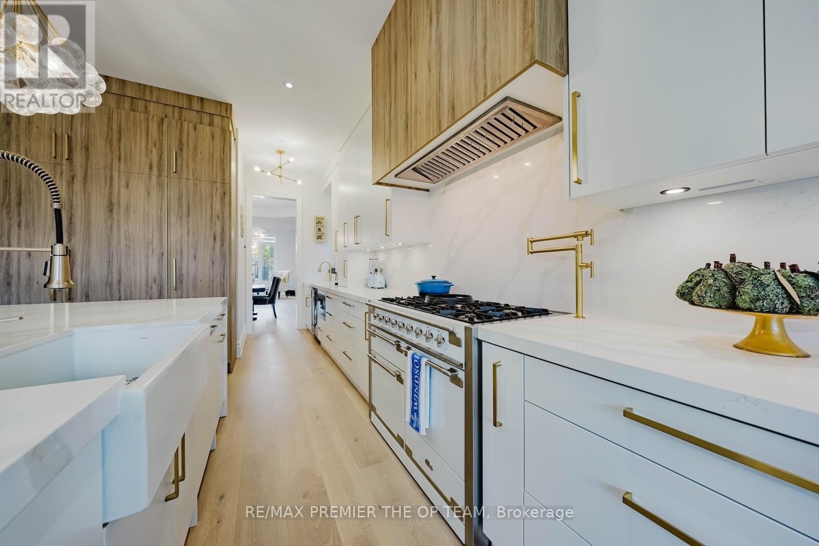 3 Westbrooke Boulevard, King, Ontario  L7B 1N2 - Photo 8 - N12754864