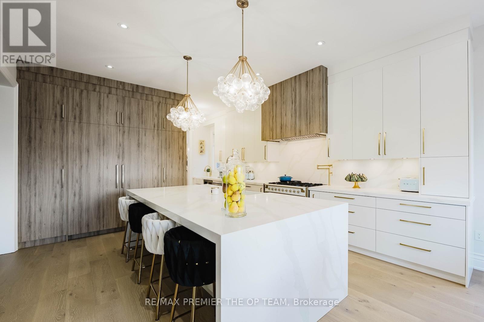 3 Westbrooke Boulevard, King, Ontario  L7B 1N2 - Photo 7 - N12754864