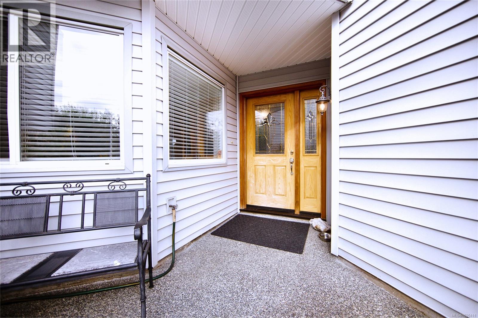 For Sale: 16 1600 Brynmarl Rd, Nanoose Bay, ON | 4 Bed, 3 Bath House for $295,000. See 26 photos!