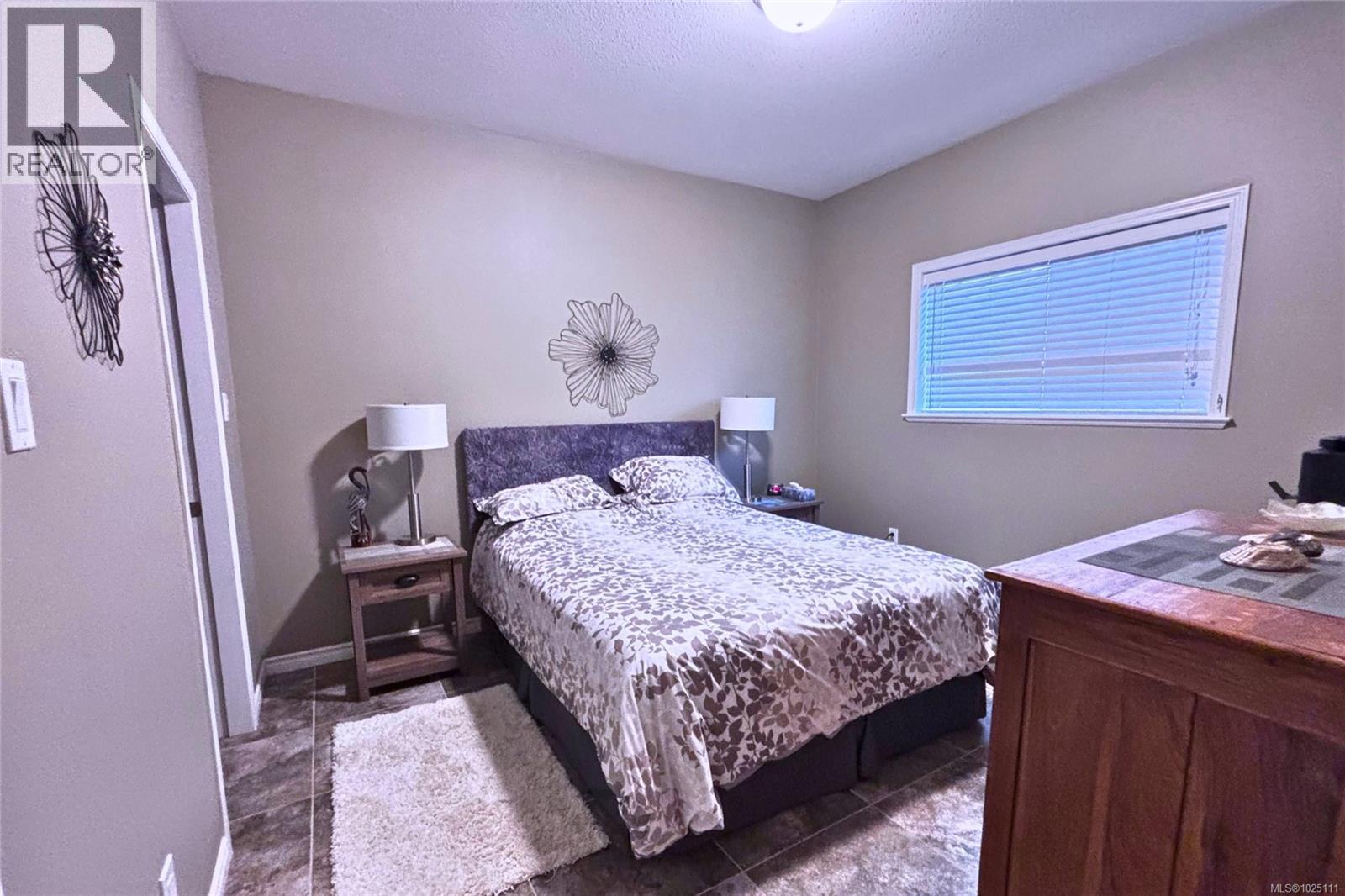 For Sale: 16 1600 Brynmarl Rd, Nanoose Bay, ON | 4 Bed, 3 Bath House for $295,000. See 26 photos!