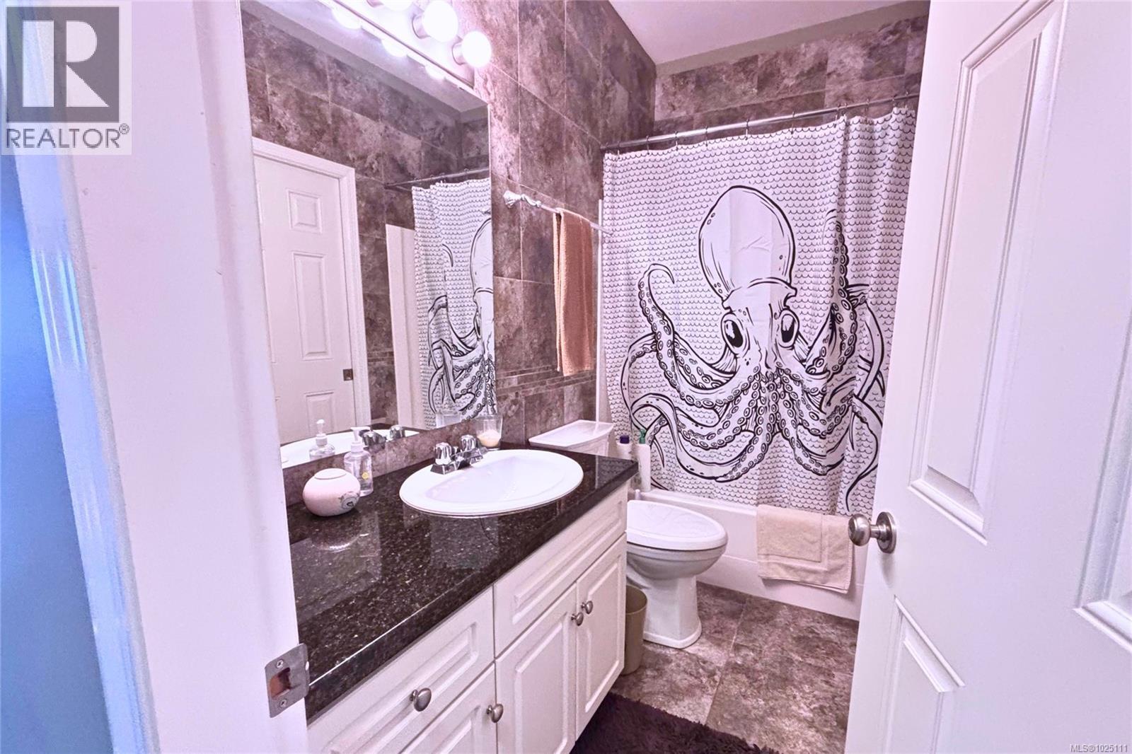 For Sale: 16 1600 Brynmarl Rd, Nanoose Bay, ON | 4 Bed, 3 Bath House for $295,000. See 26 photos!