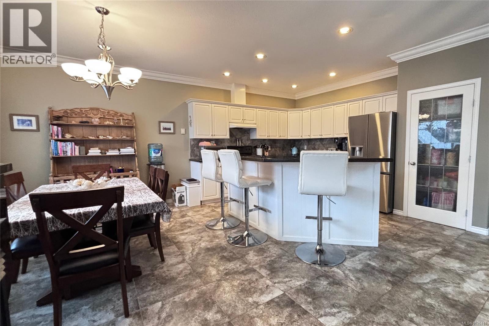 For Sale: 16 1600 Brynmarl Rd, Nanoose Bay, ON | 4 Bed, 3 Bath House for $295,000. See 26 photos!