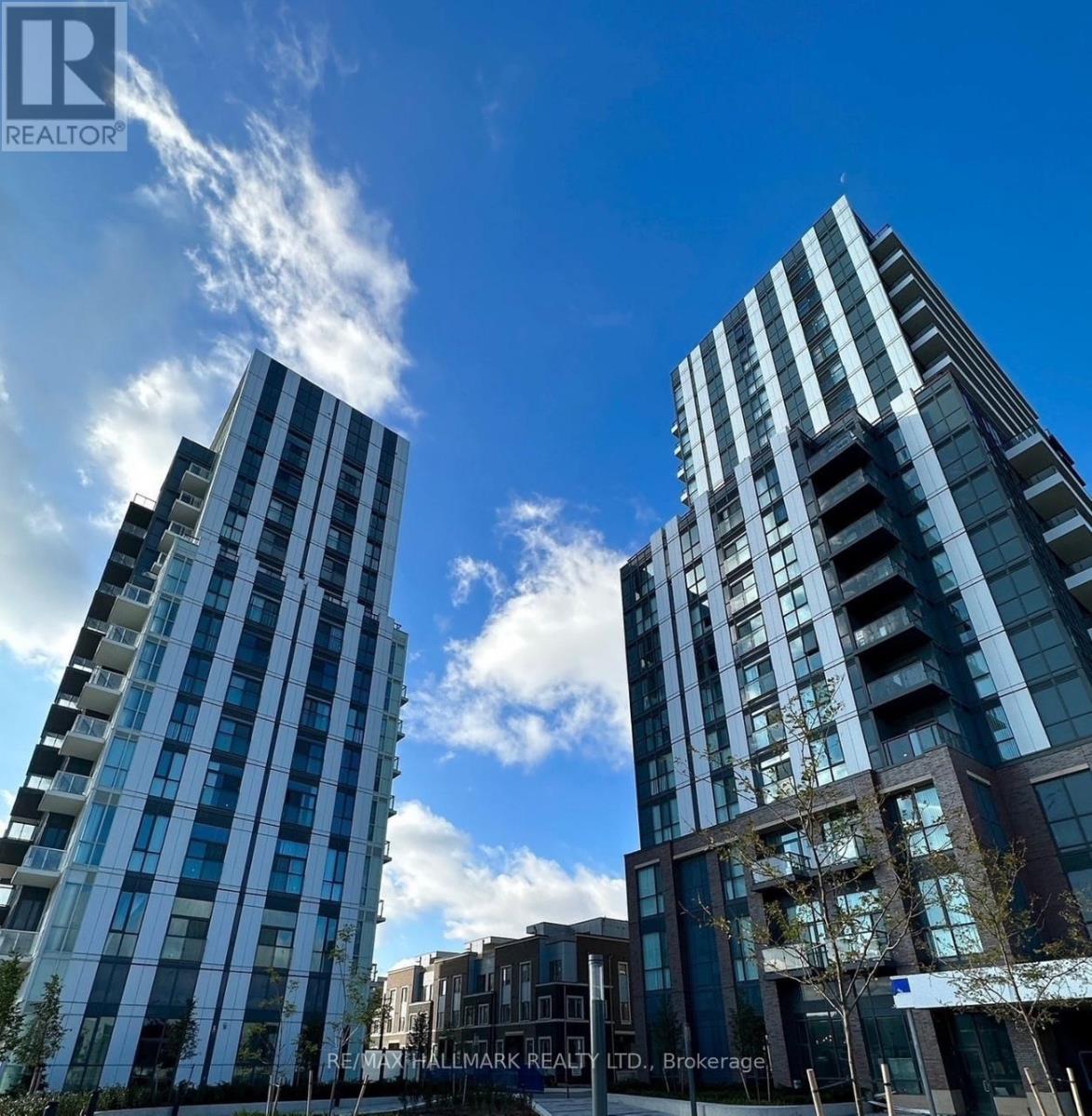 820 - 60 HONEYCRISP CRESCENT, Vaughan, Ontario