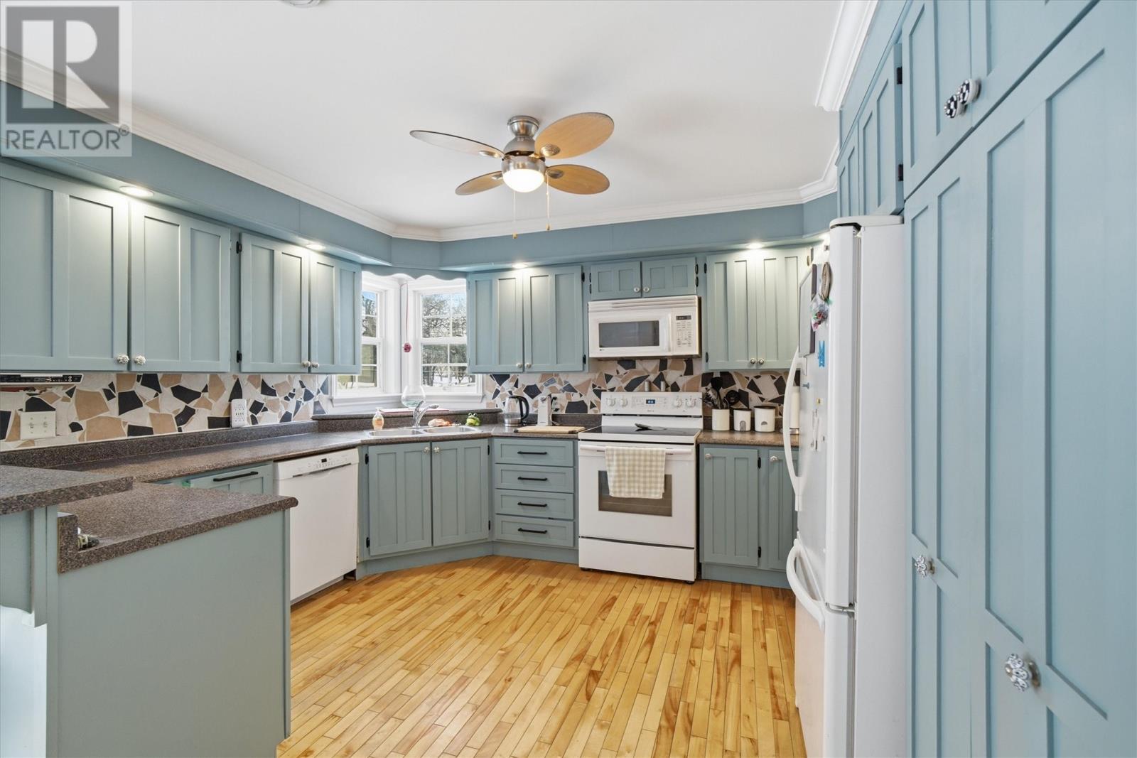 1031 Conception Bay Highway, Conception Bay South, Newfoundland & Labrador  A1X 6G5 - Photo 6 - 1294281