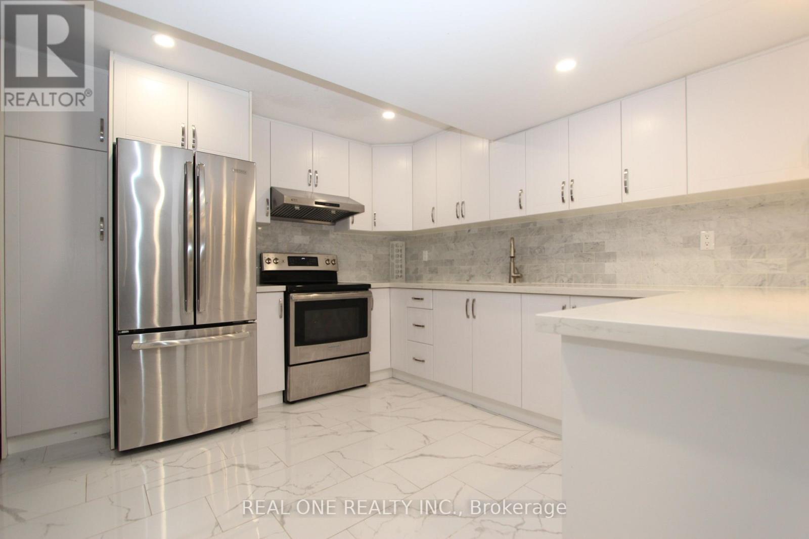 2 Delisle Street, Richmond Hill (Devonsleigh), Ontario  L4S 2R3 - Photo 40 - N12756256