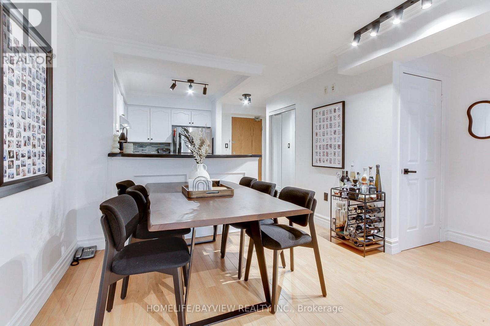 110 - 245 Pine Grove Road, Vaughan, Ontario  L4L 2H7 - Photo 5 - N12756582