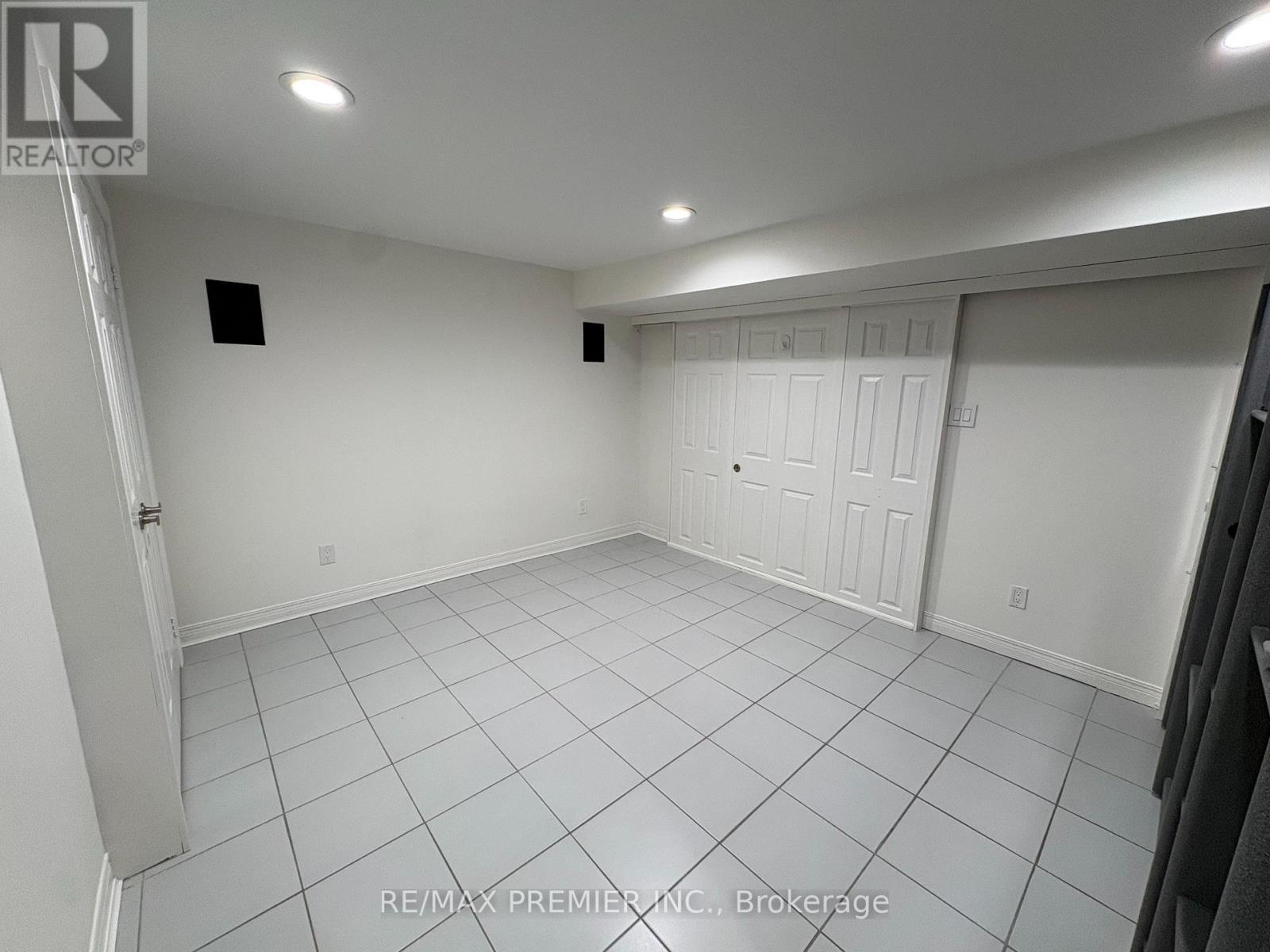 Bsmt - 126 Pioneer Lane, Vaughan, Ontario  L4L 2J1 - Photo 6 - N12756630