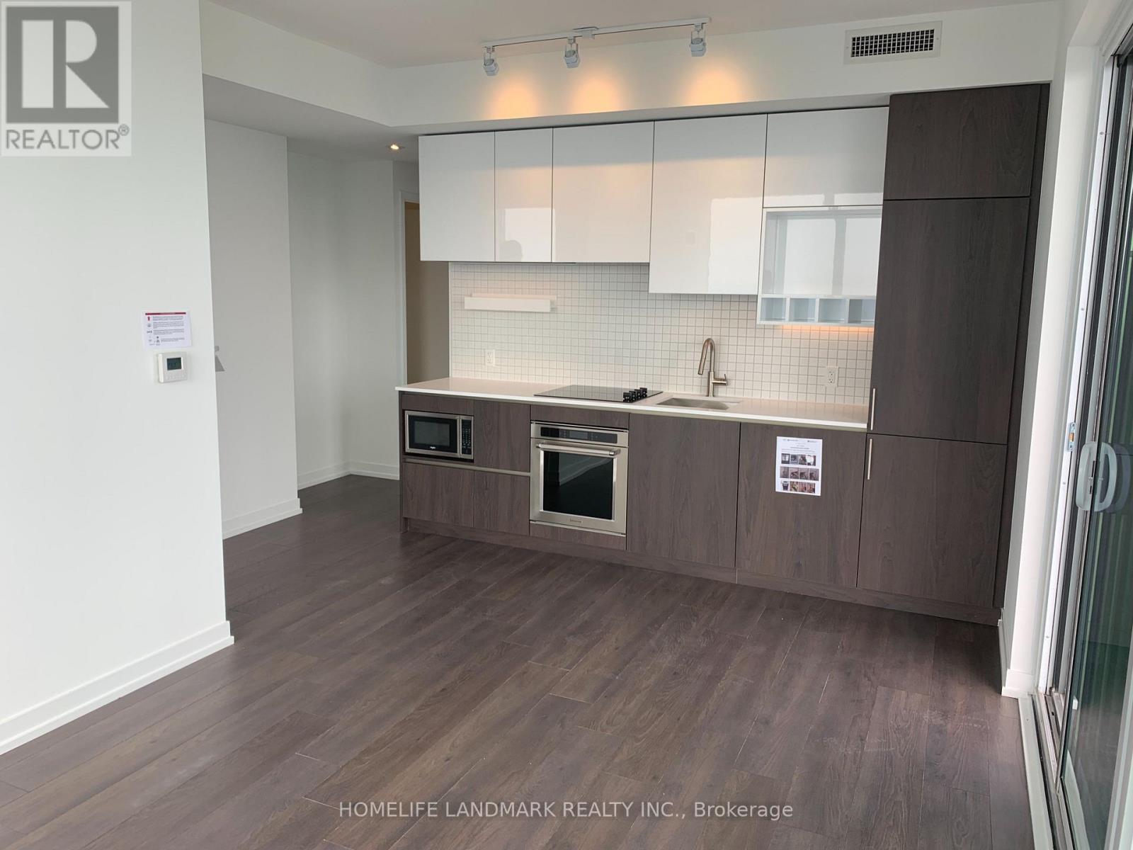 5006 - 950 Portage Parkway, Vaughan, Ontario  L4K 0J7 - Photo 6 - N12756746