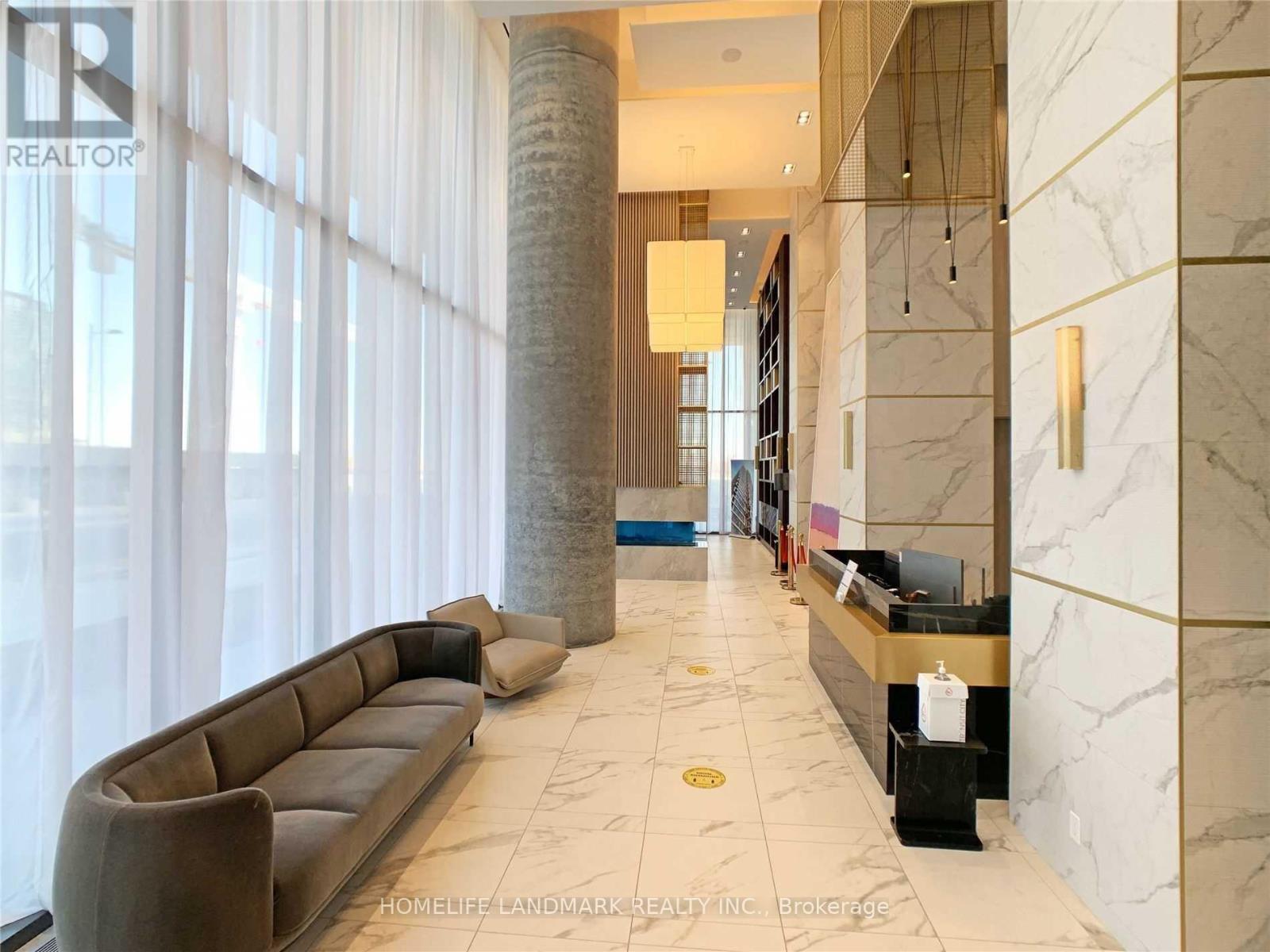 5006 - 950 Portage Parkway, Vaughan, Ontario  L4K 0J7 - Photo 2 - N12756746