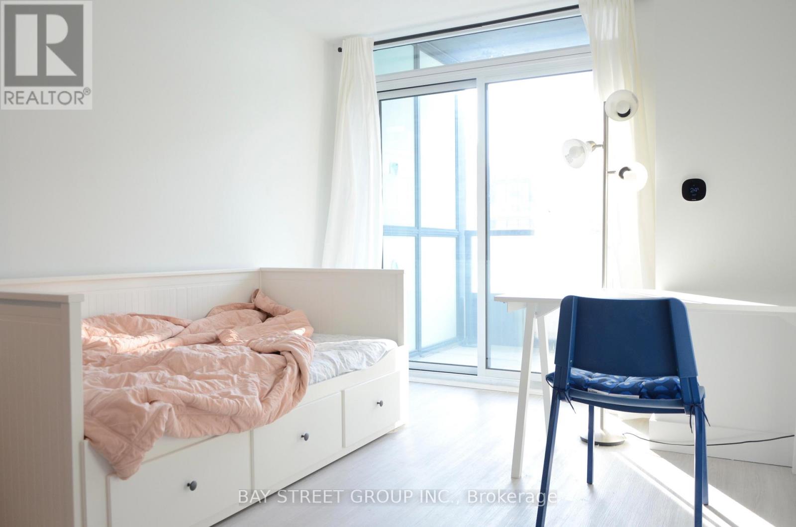 #504 - 6 Greenbriar Road, Toronto (Bayview Village), Ontario  M2K 0H6 - Photo 3 - C12756290