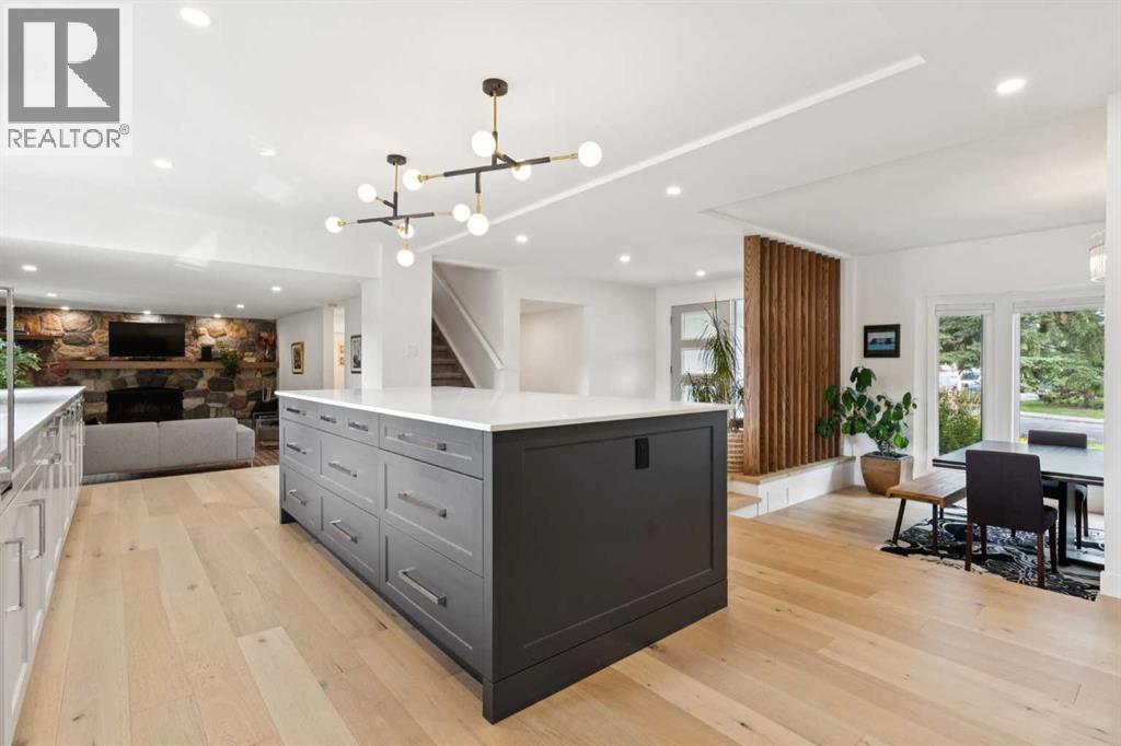 12215 Lake Erie Way Se, Calgary, Alberta  T2J 2L9 - Photo 9 - A2281763