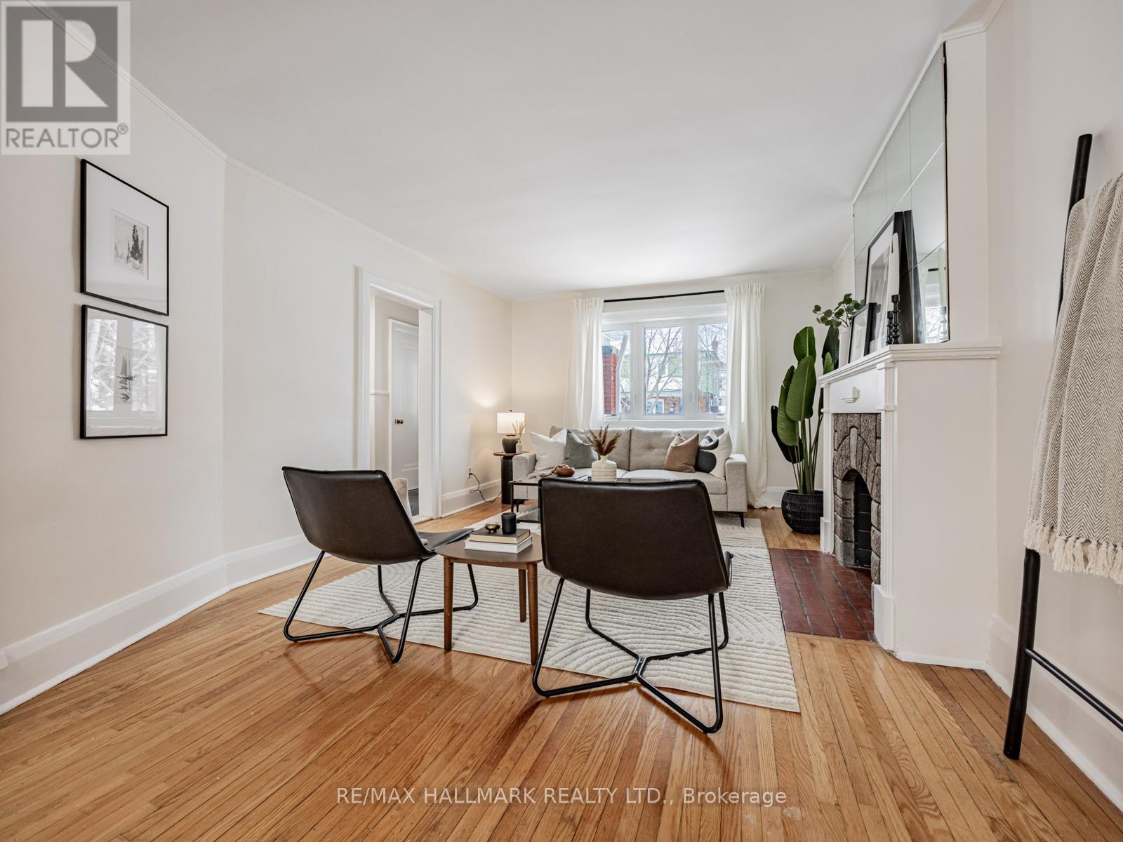 419 Mortimer Avenue, Toronto, Ontario  M4J 2E8 - Photo 6 - E12757794