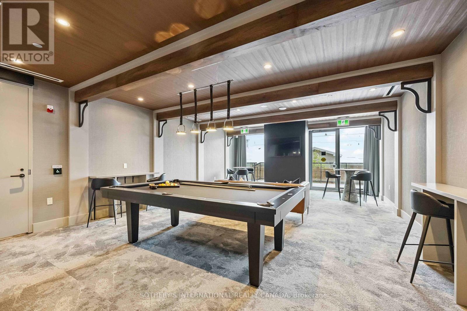 405 - 2075 King Road, King (King City), Ontario  L7B 0R6 - Photo 34 - N12756776