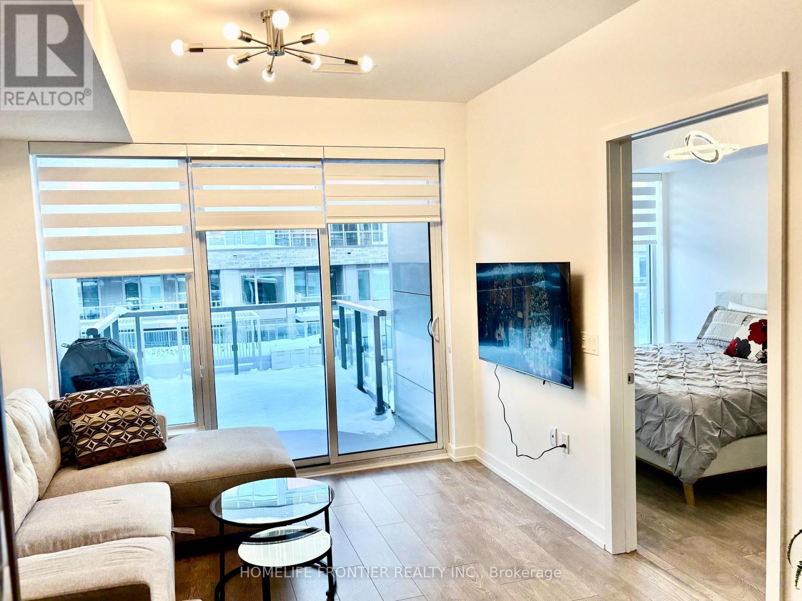 255 - 333 Sunseeker Avenue, Innisfil, Ontario  L9S 0R6 - Photo 3 - N12756752