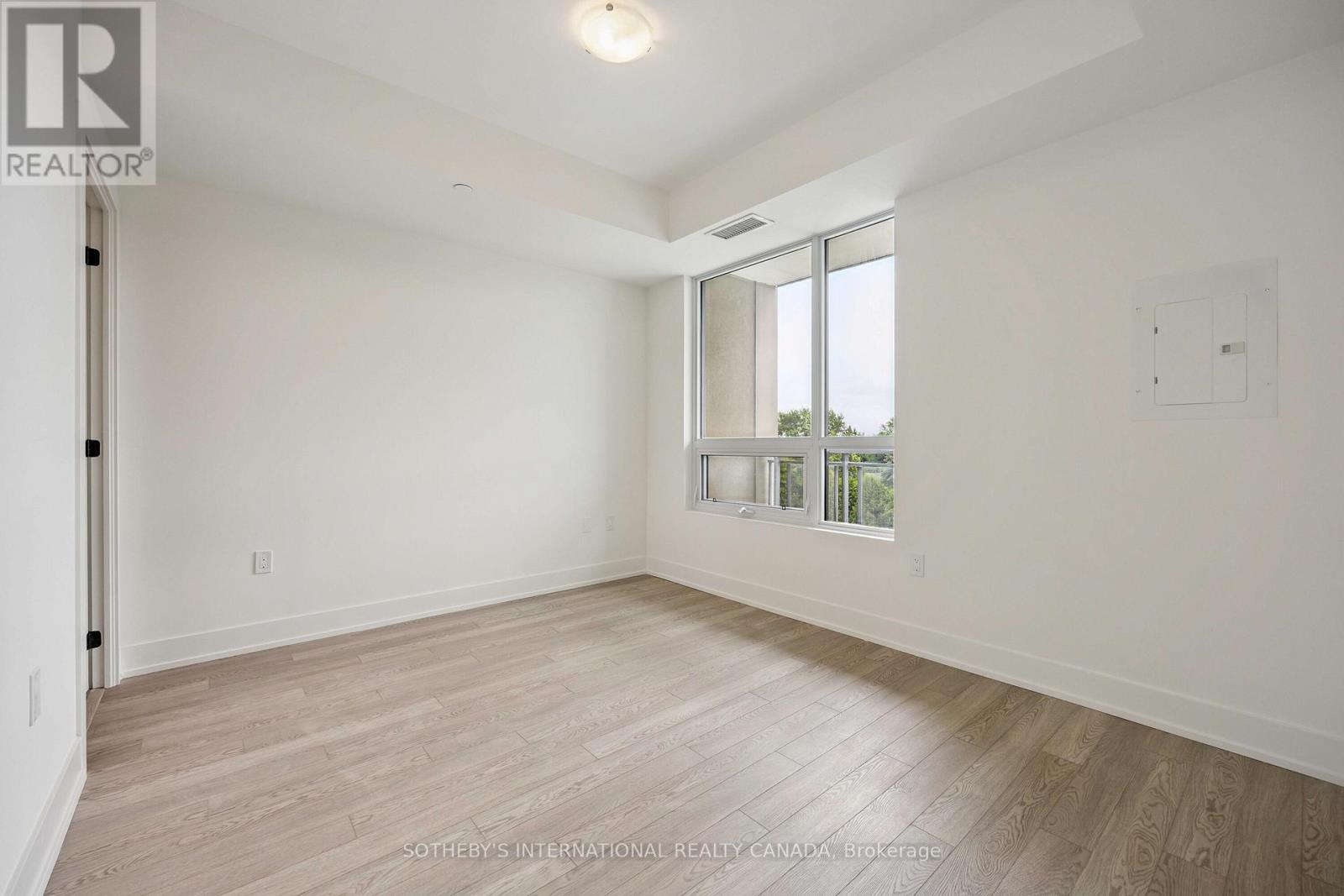 405 - 2075 King Road, King (King City), Ontario  L7B 0R6 - Photo 25 - N12756776