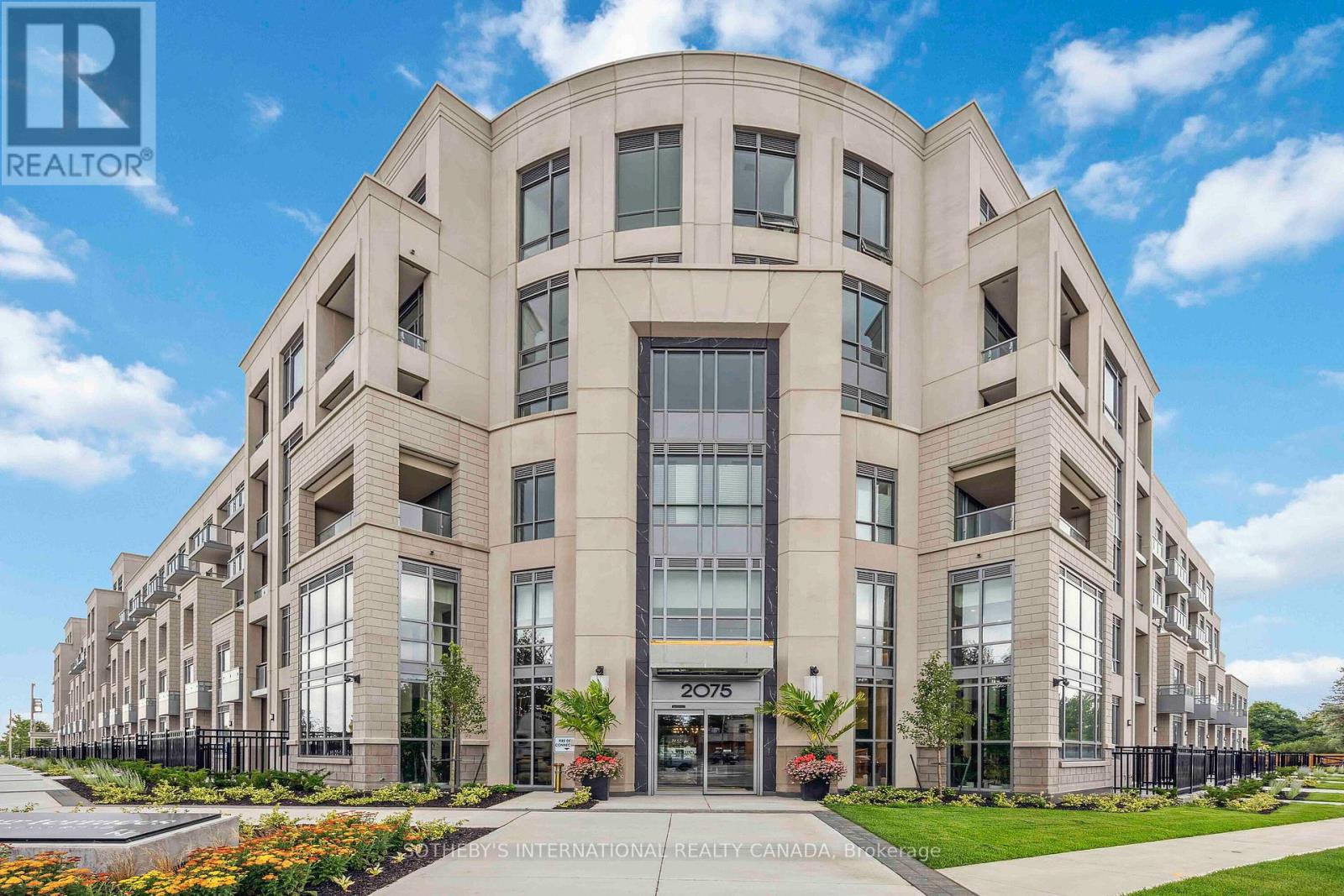 405 - 2075 KING ROAD, king (king city), Ontario