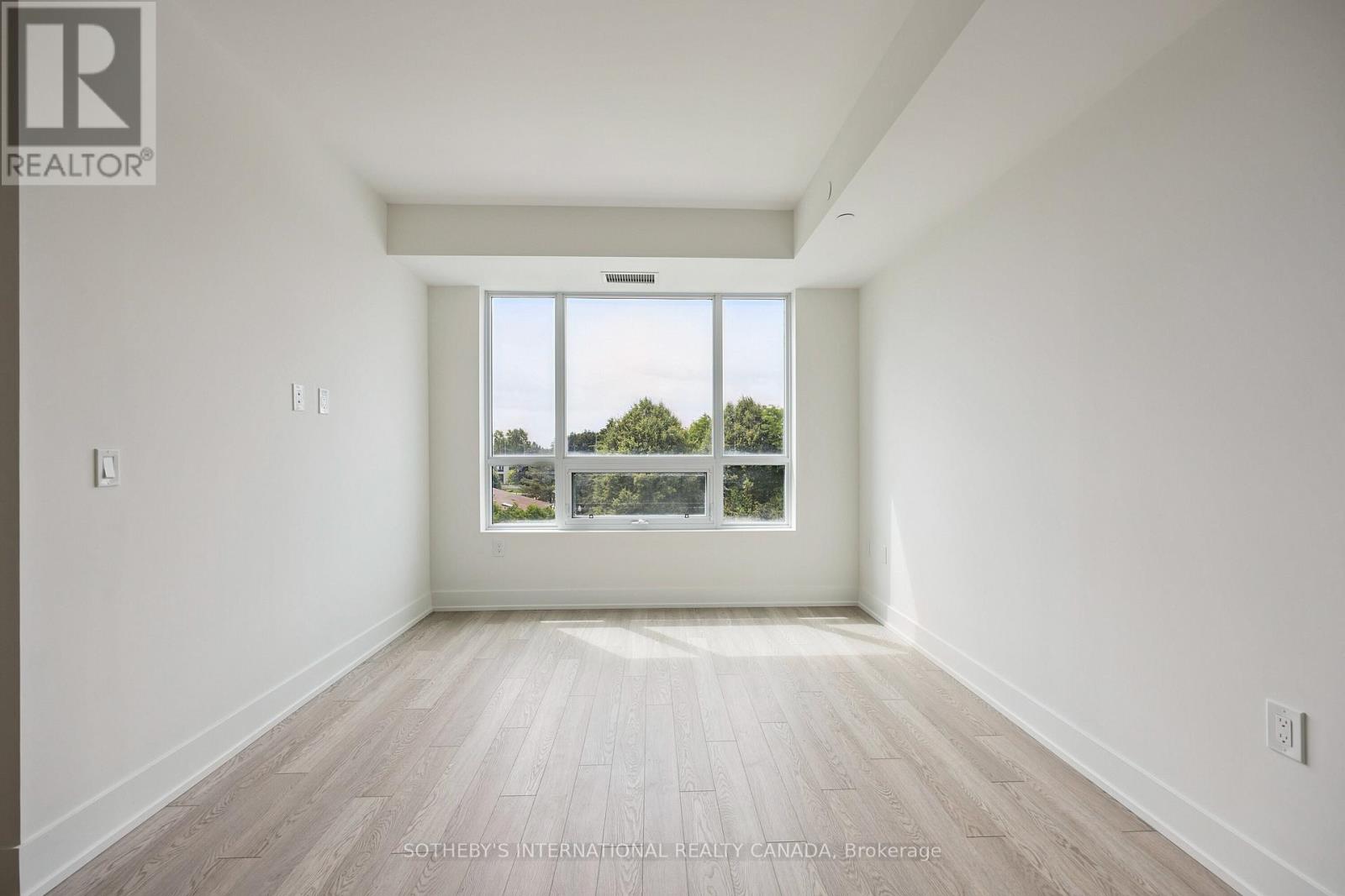 405 - 2075 King Road, King (King City), Ontario  L7B 0R6 - Photo 16 - N12756776