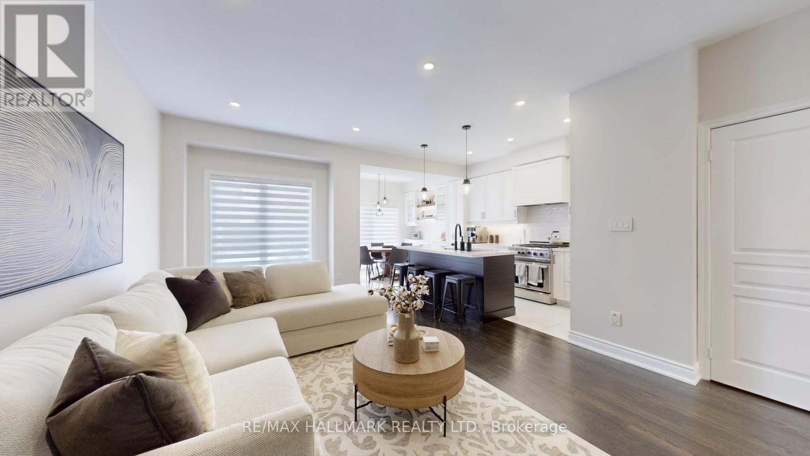 11 Martina Crescent, Vaughan, Ontario  L4H 3B6 - Photo 2 - N12756420