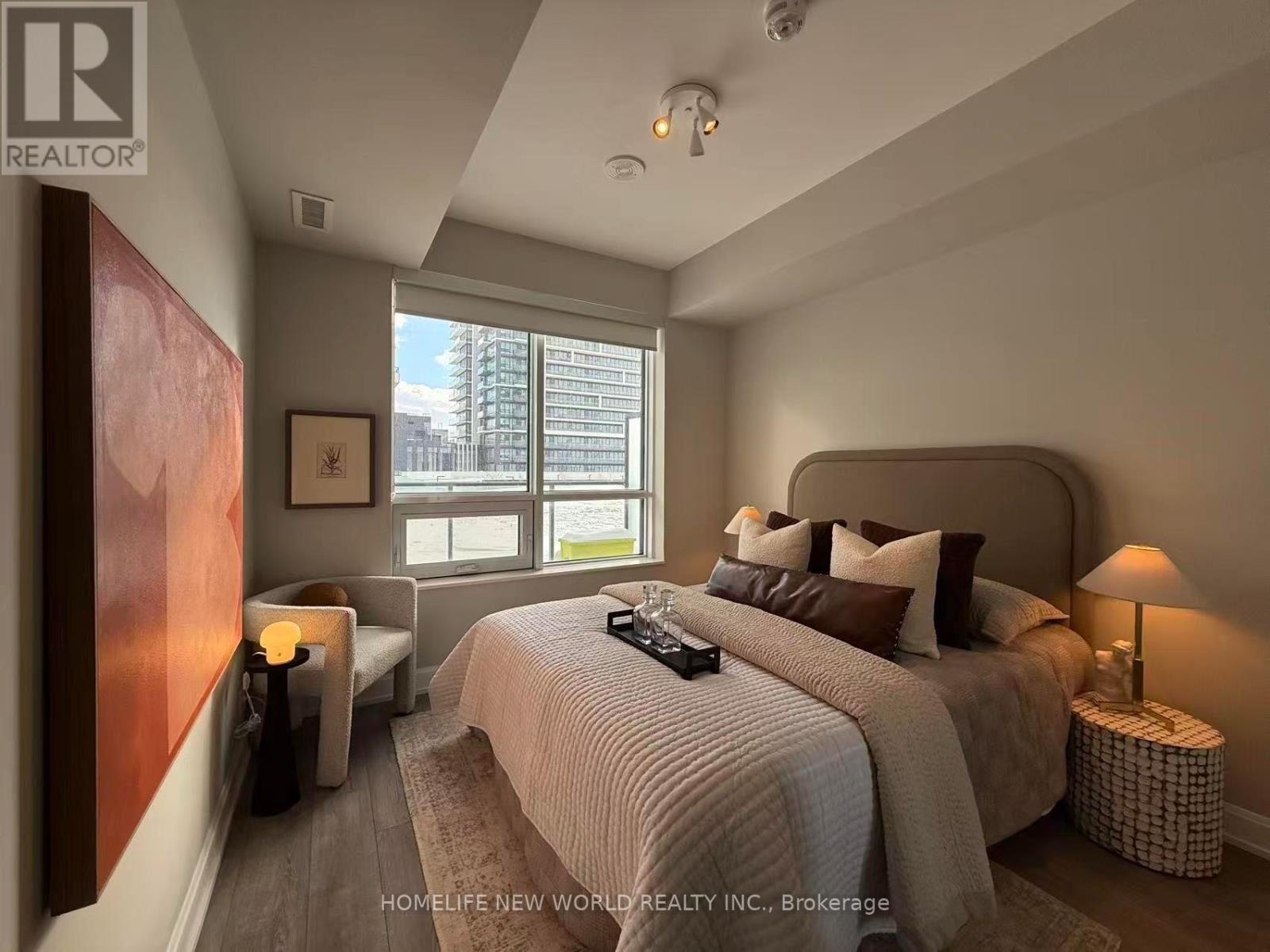 225 - 38 Water Walk Drive, Markham (Unionville), Ontario  L3R 6M8 - Photo 7 - N12756336