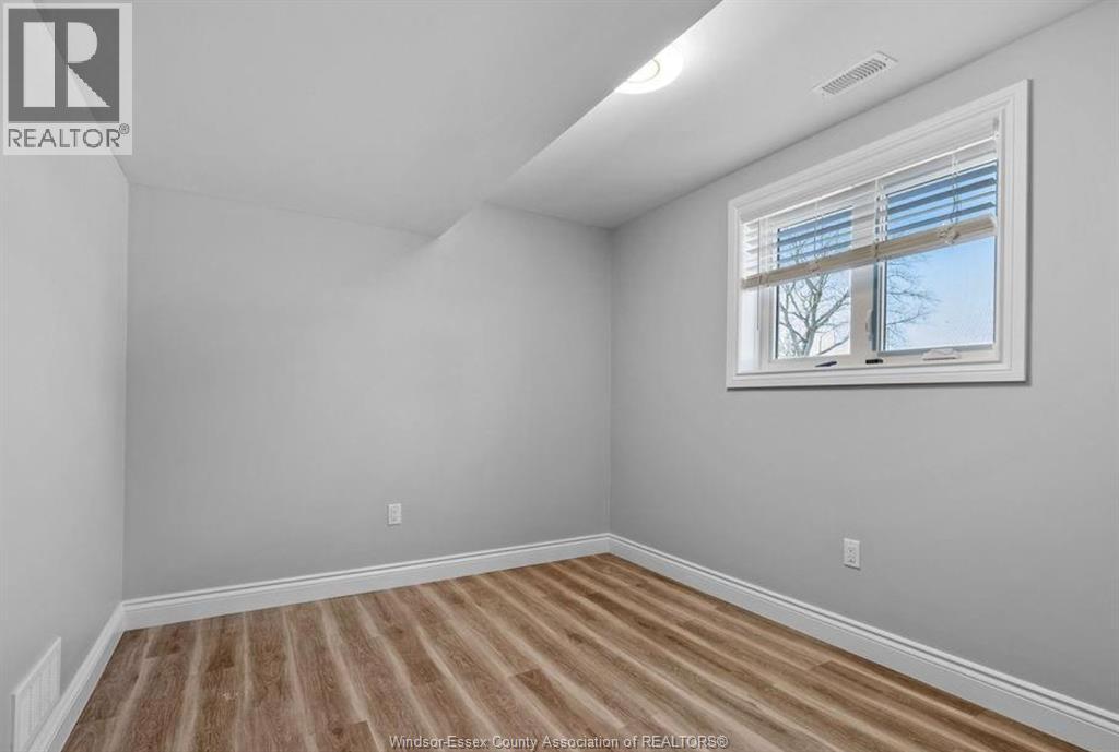 1270 Tourangeau Unit# Lower, Windsor, Ontario  N8Y 4H8 - Photo 5 - 26002586