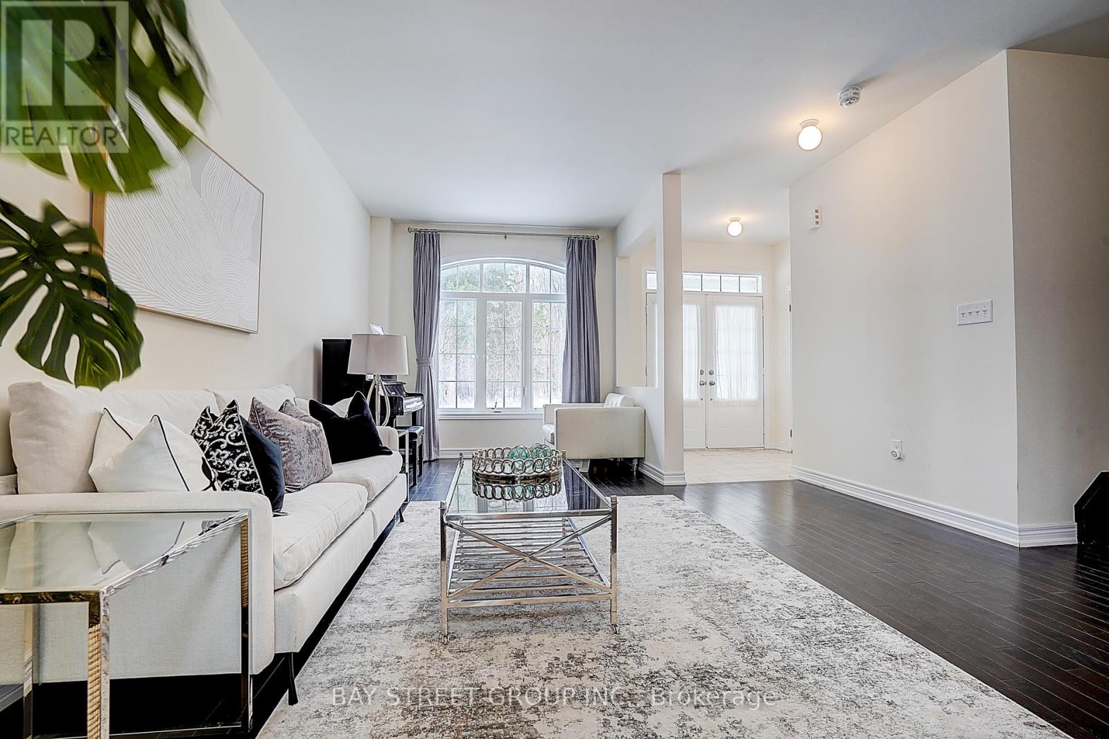 86 Autumn Glow Drive, Markham, Ontario  L6B 0P6 - Photo 13 - N12757116