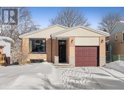 527 CODY CRESCENT, Newmarket, Ontario