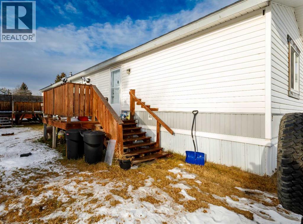 2 East Loop Joffre Trailer Crt., Joffre, Alberta  T4L 2N2 - Photo 5 - A2272324