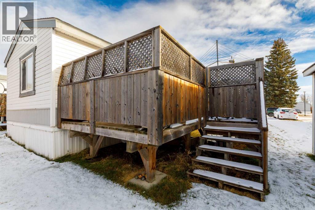 2 East Loop Joffre Trailer Crt., Joffre, Alberta  T4L 2N2 - Photo 3 - A2272324