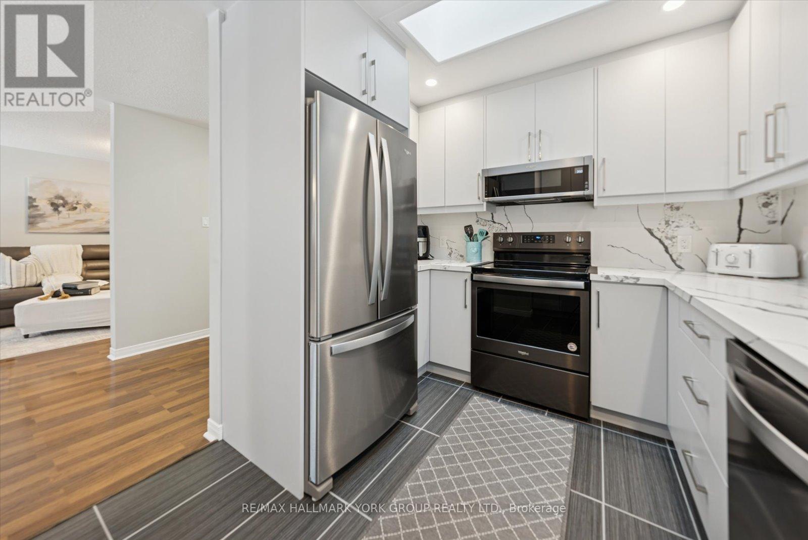 527 Cody Crescent, Newmarket, Ontario  L3Y 5L9 - Photo 15 - N12757364