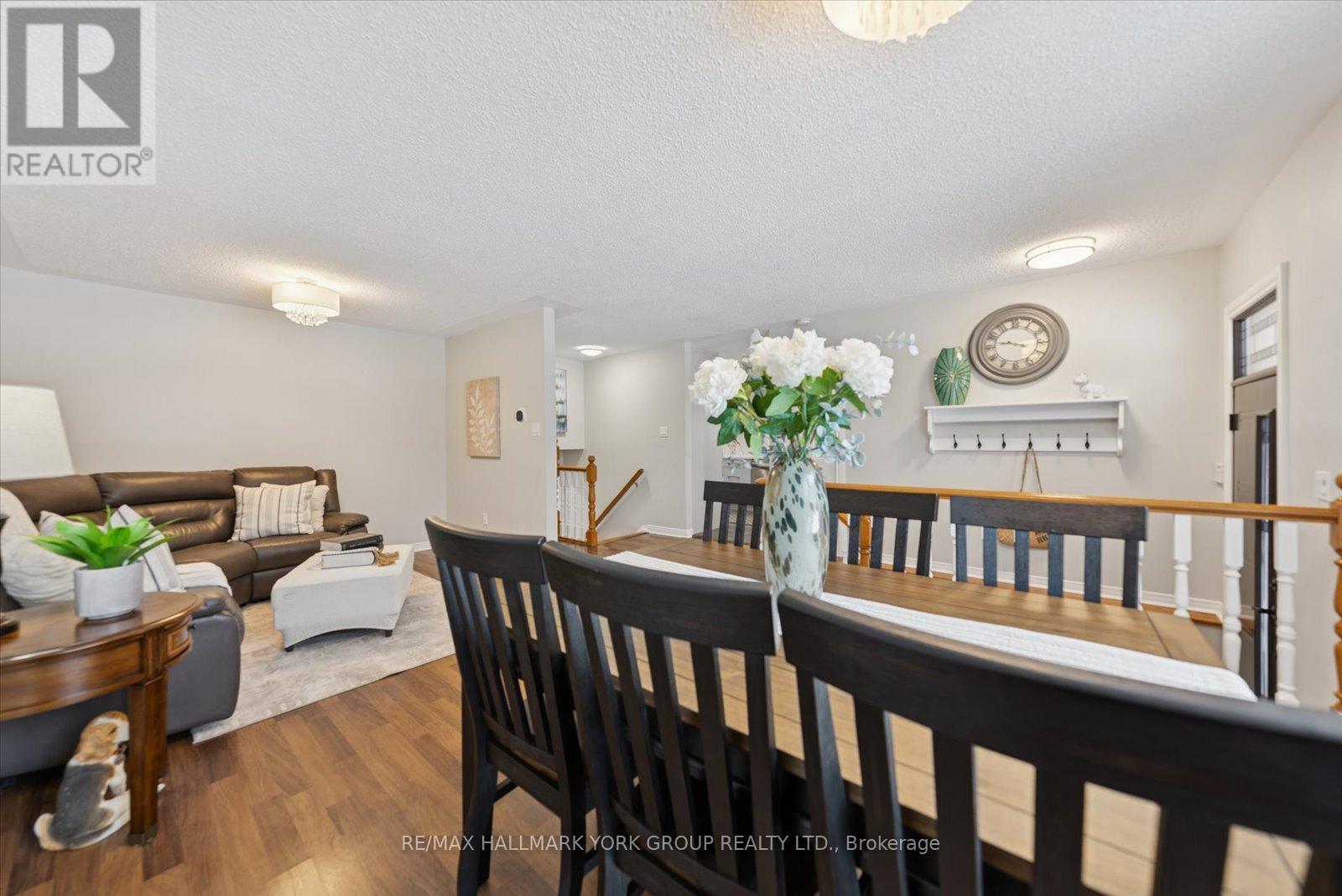 527 Cody Crescent, Newmarket, Ontario  L3Y 5L9 - Photo 11 - N12757364