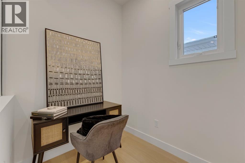 2518 20 Street Sw, Calgary, Alberta  T2T 4Z3 - Photo 9 - A2281207