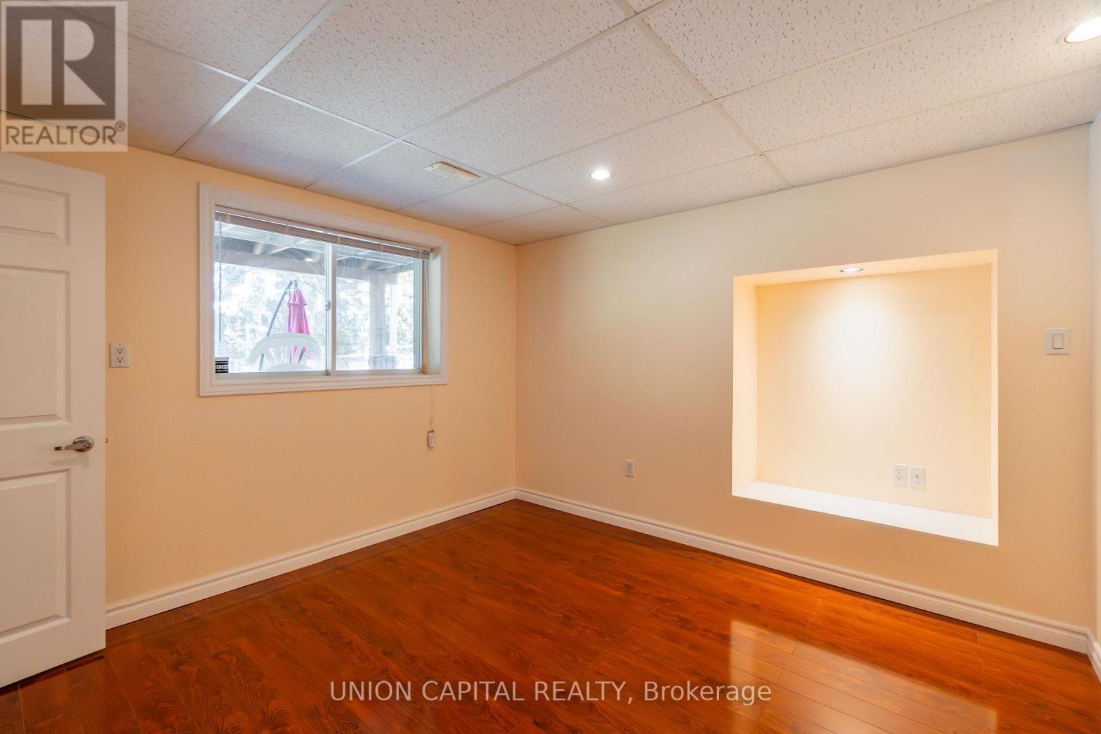 Lower - 18 Eton Street, Markham, Ontario  L3R 8Y7 - Photo 8 - N12757464