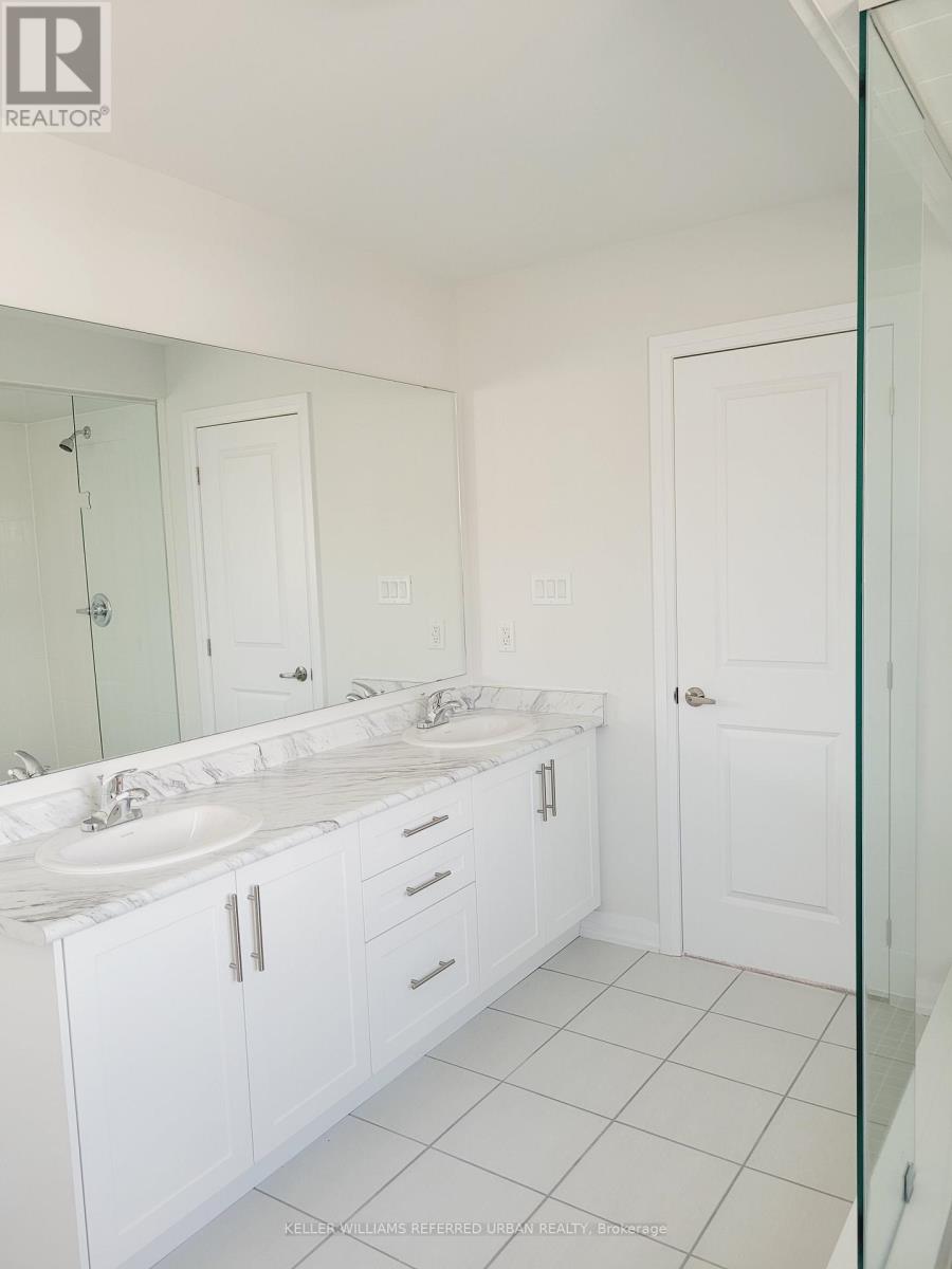 1466 Stovell Crescent, Innisfil, Ontario  L0L 1W0 - Photo 16 - N12757454